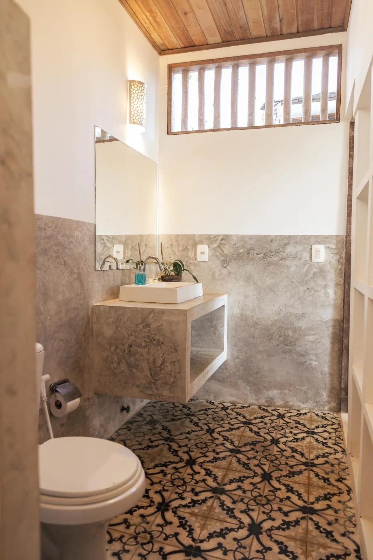 Toilet in Casa na Lagoa