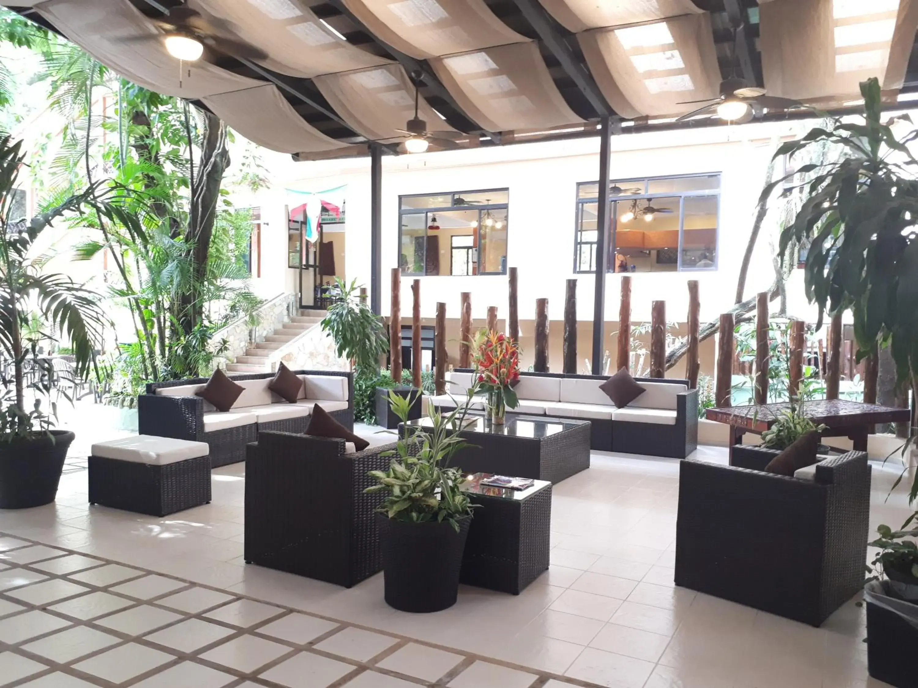 Lobby or reception in Hotel Maya Tulipanes Palenque Lobby or reception in Hotel Maya Tulipanes Palenque