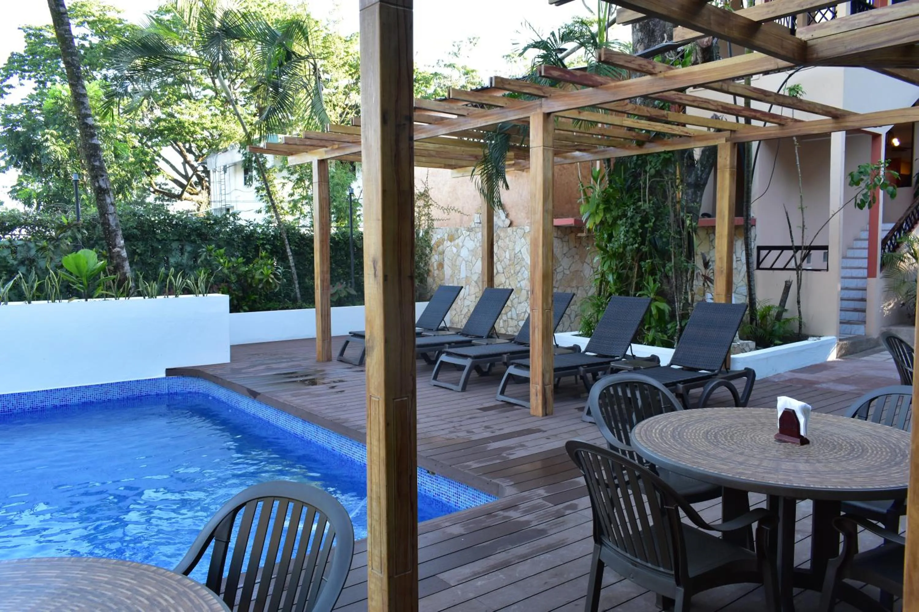 Pool view in Hotel Maya Tulipanes Palenque