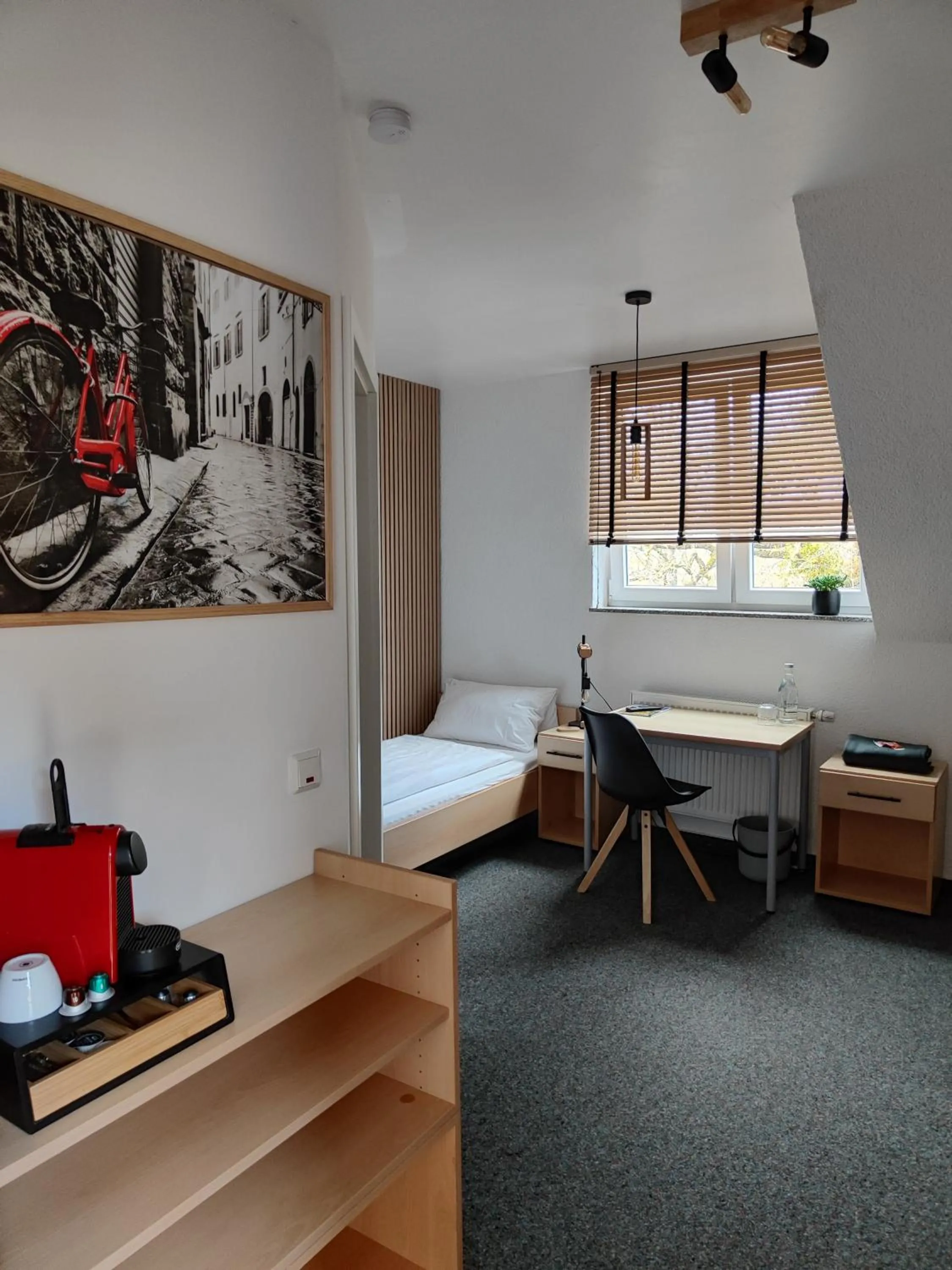 Bed in Haus des Sports