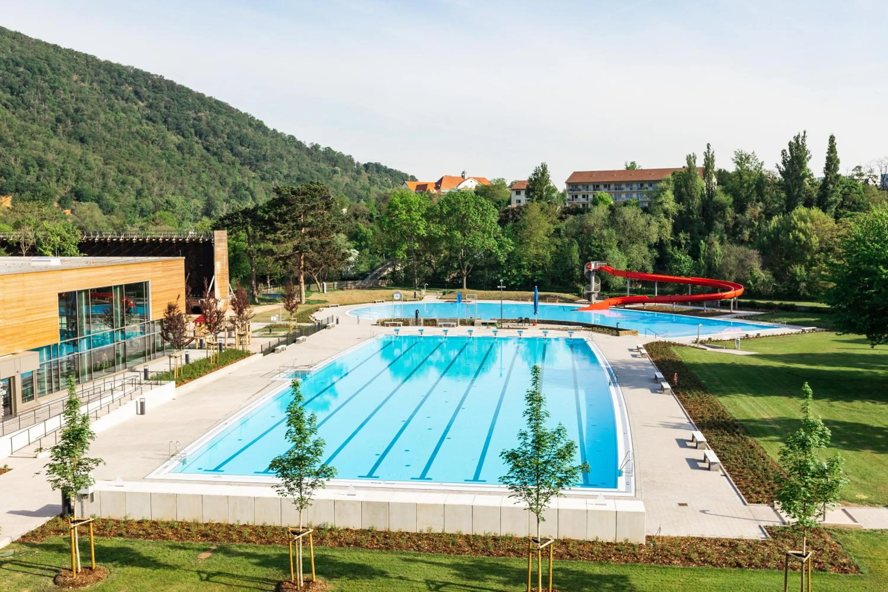 Public Bath in Haus des Sports