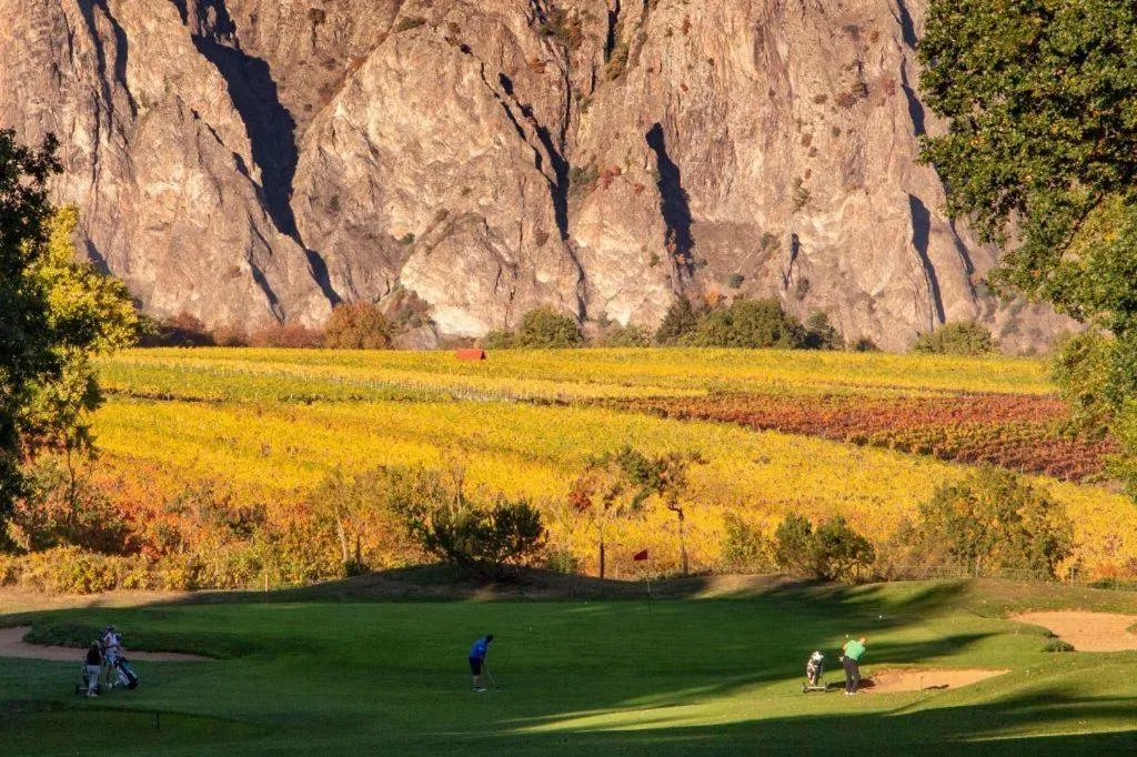 Golfcourse in Haus des Sports
