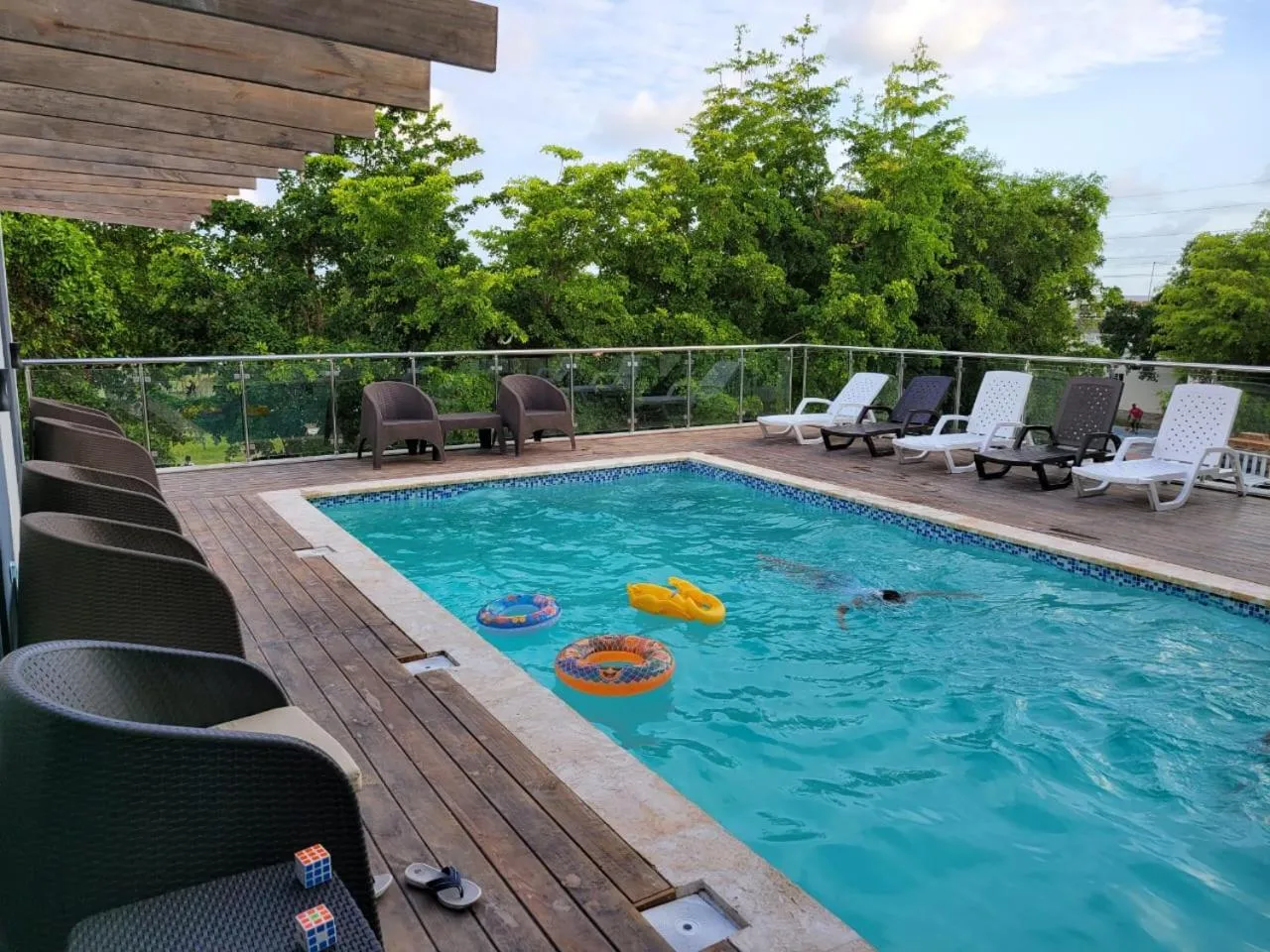 Swimming pool in Plaza Coral Hotel