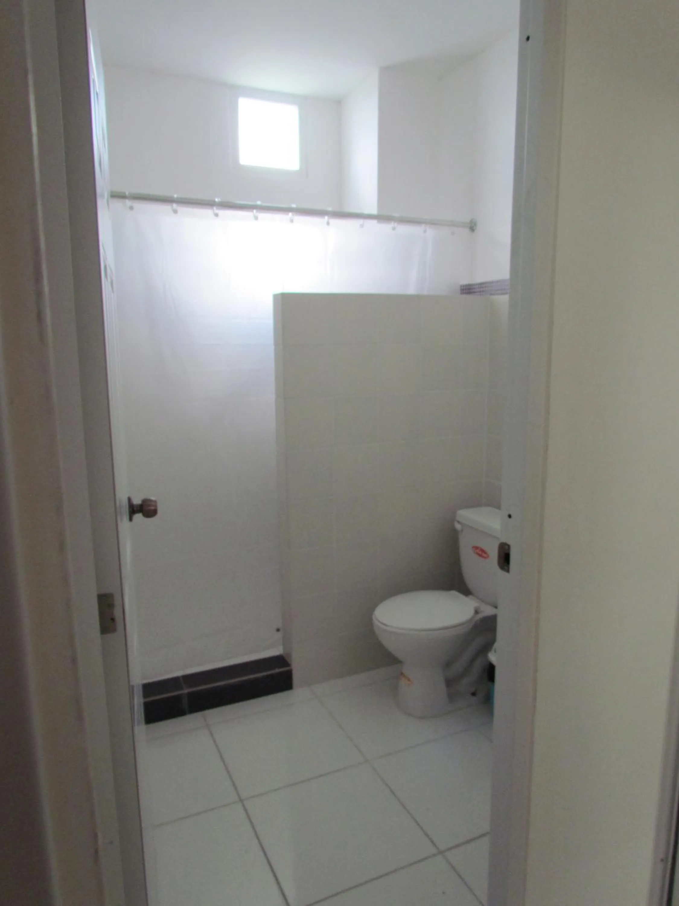 Bathroom in Plaza Coral Hotel