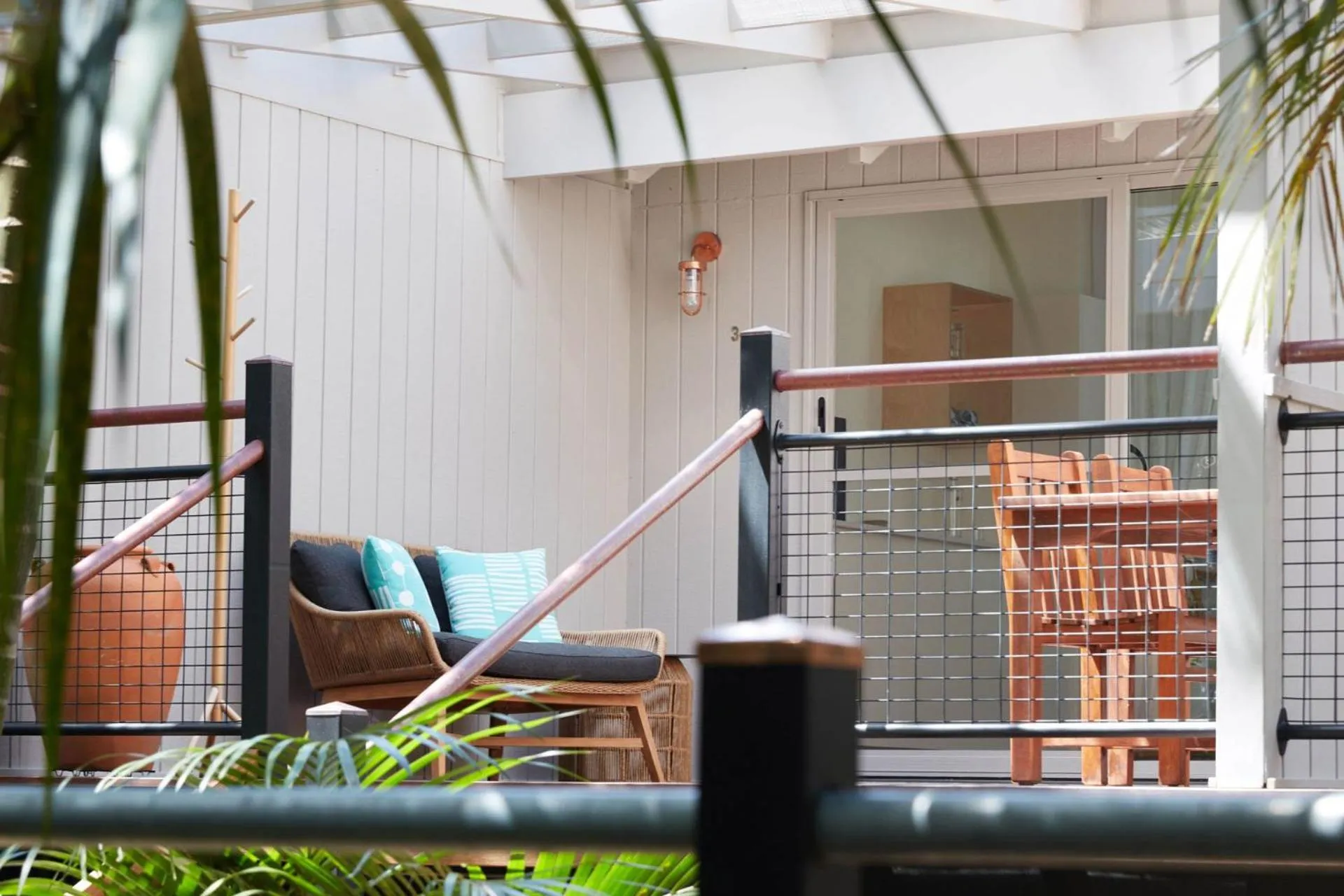 Property building in Arajilla Retreat