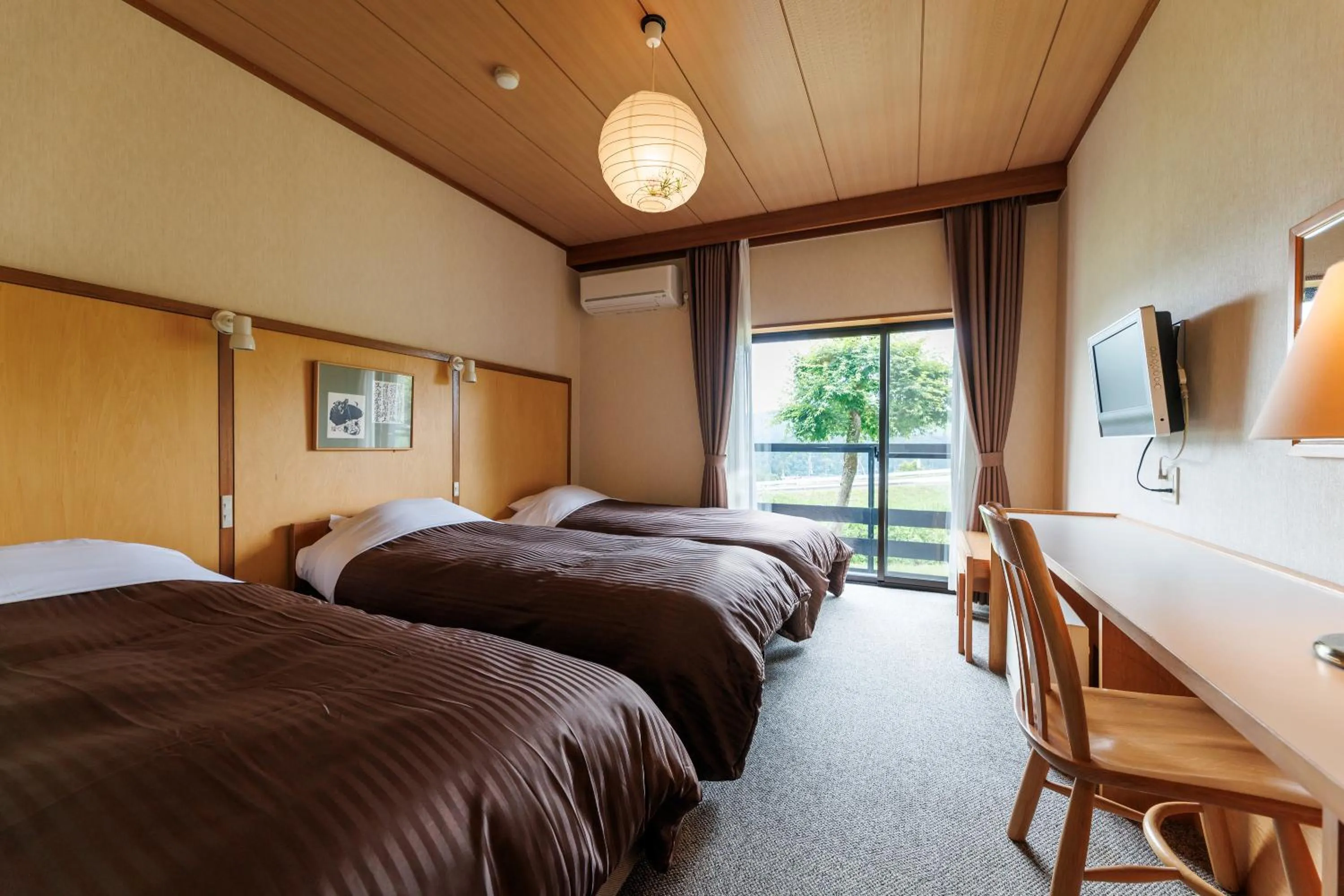 Photo of the whole room, Bed in Hotel Kikori