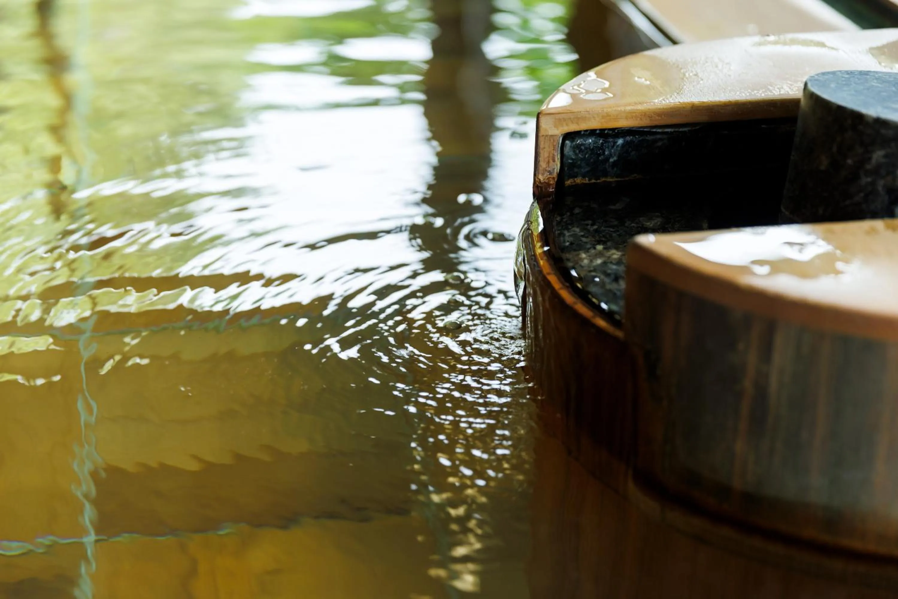 Hot Spring Bath in Hotel Kikori