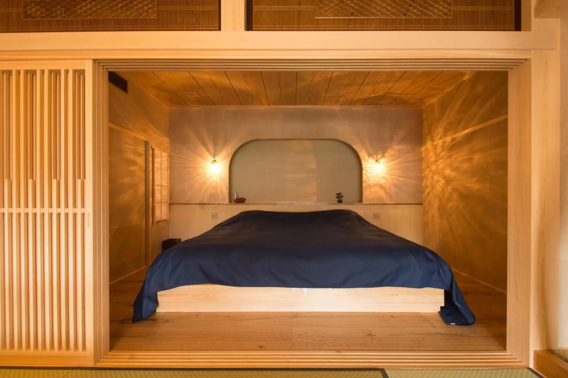 Bedroom, Bed in Yatsusankan Over 6 years old Bedroom, Bed in Yatsusankan Over 6 years old