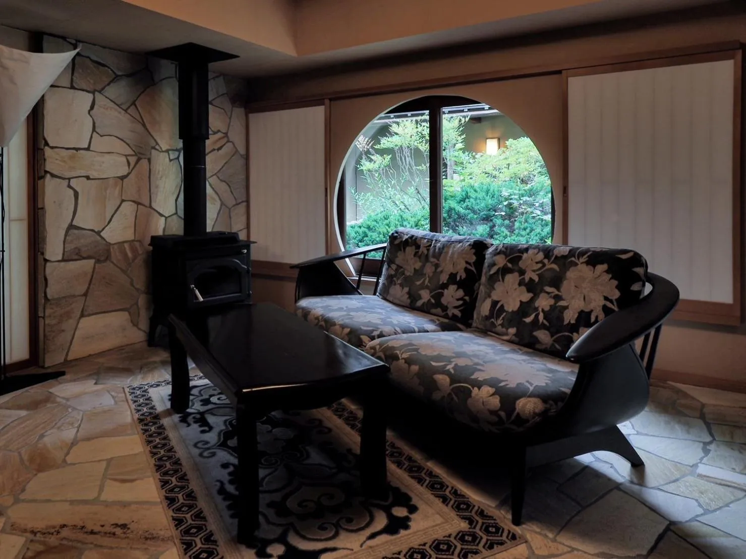 Quiet street view in Yatsusankan Over 6 years old