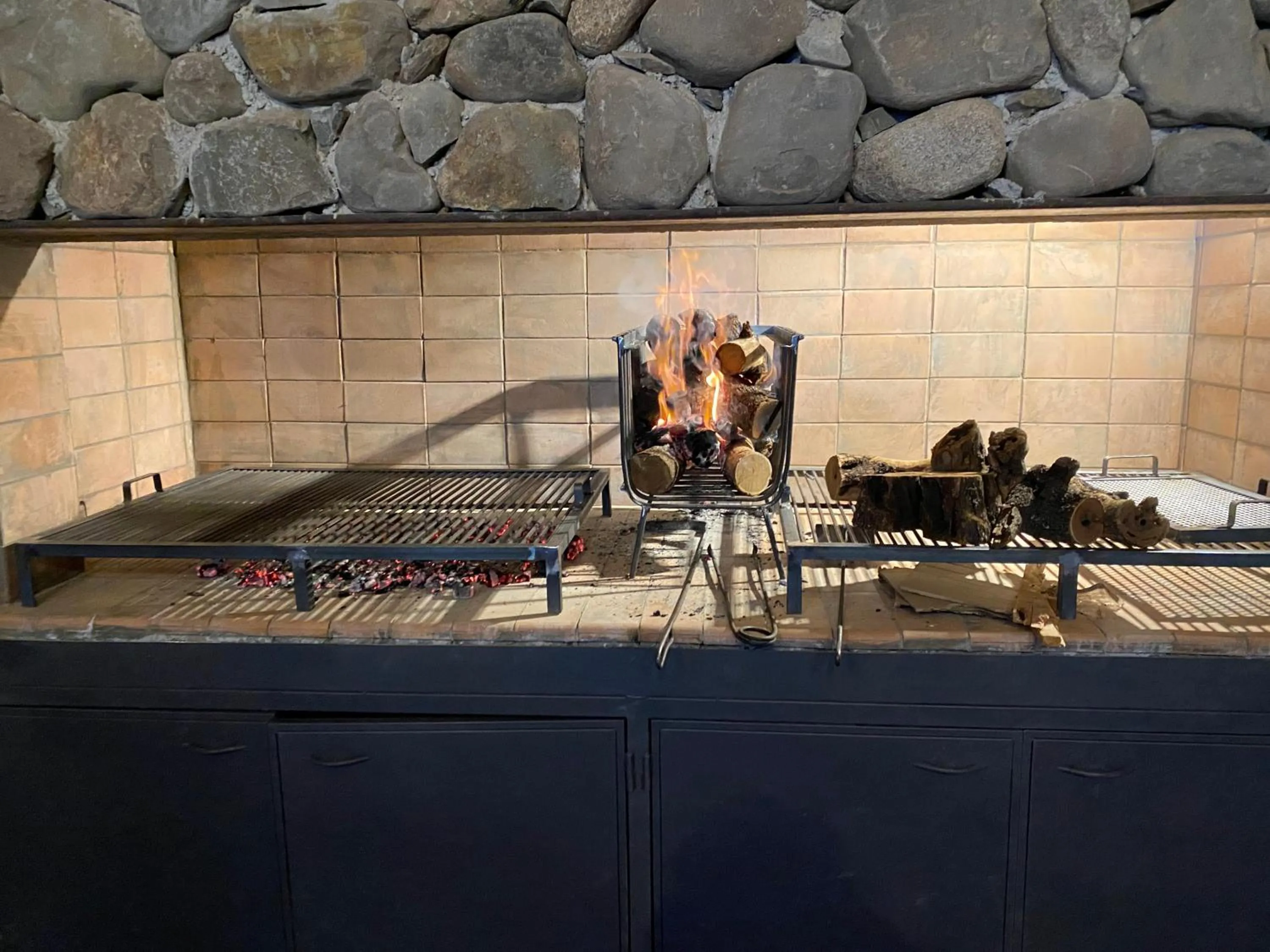 Restaurant/places to eat in Hotel De Cielo