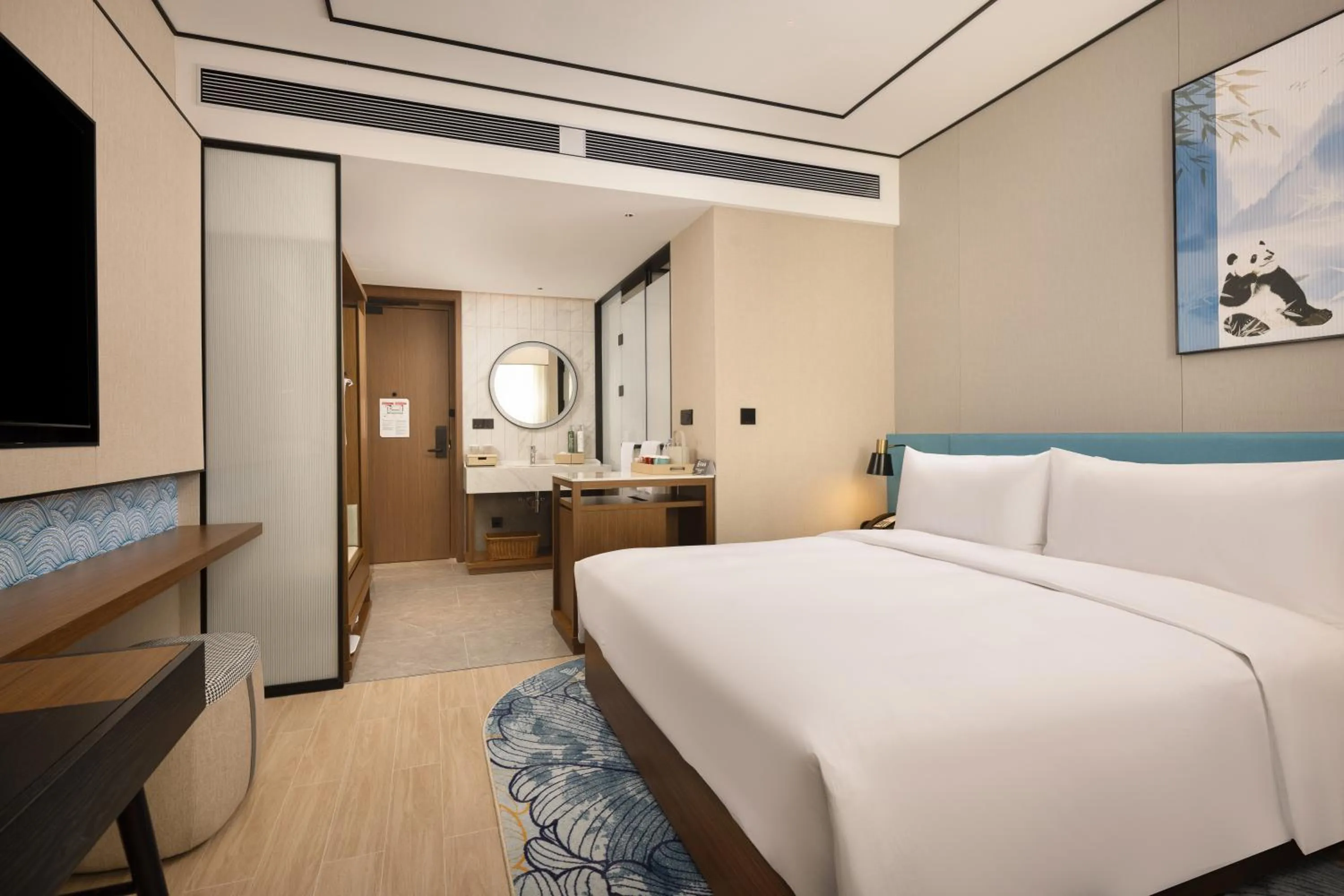 Photo of the whole room, Bed in Hilton Garden Inn Chengdu Jinniu Yipintianxia