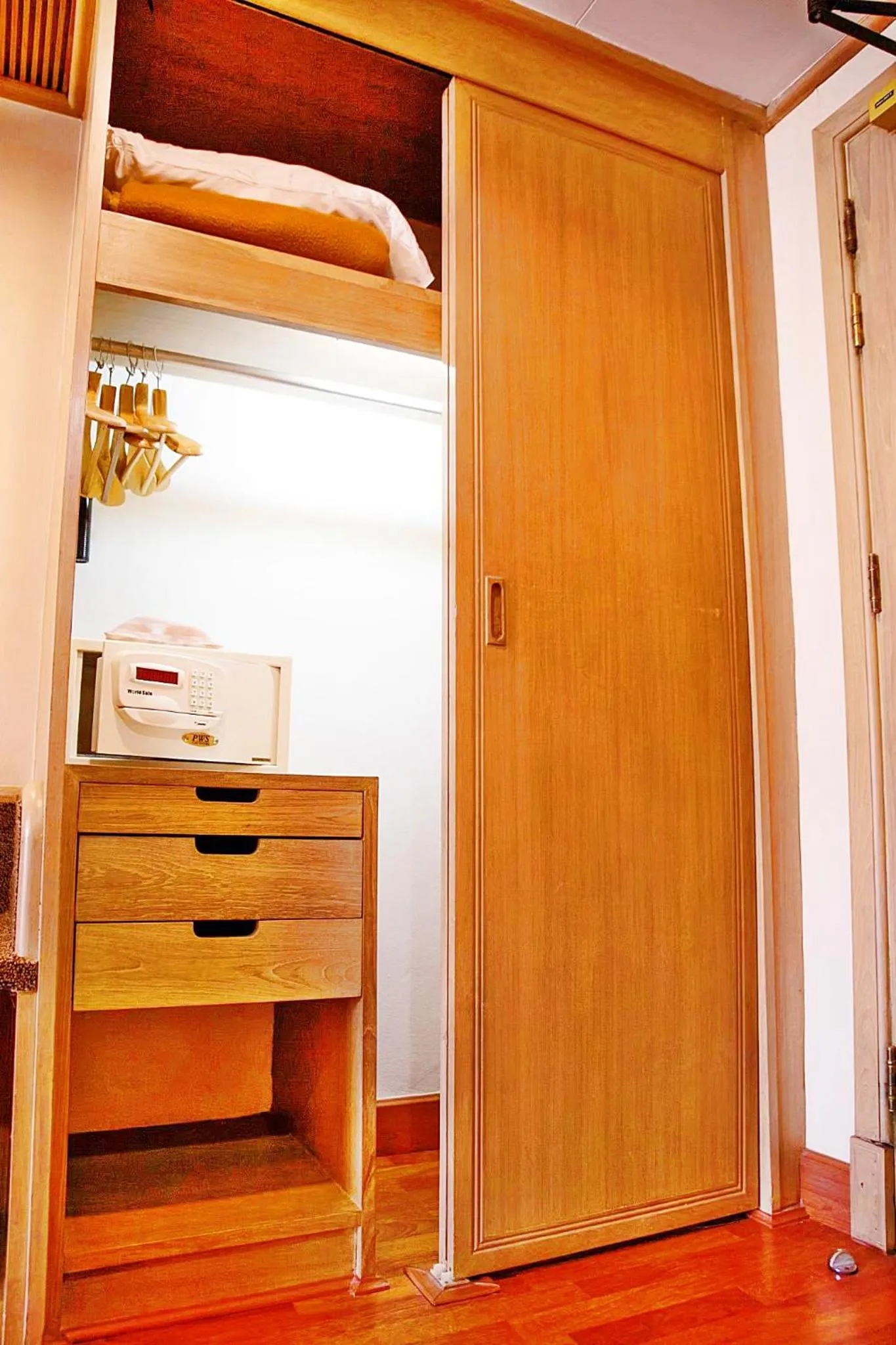 wardrobe in Chiangmai Grandview Hotel & Convention Center