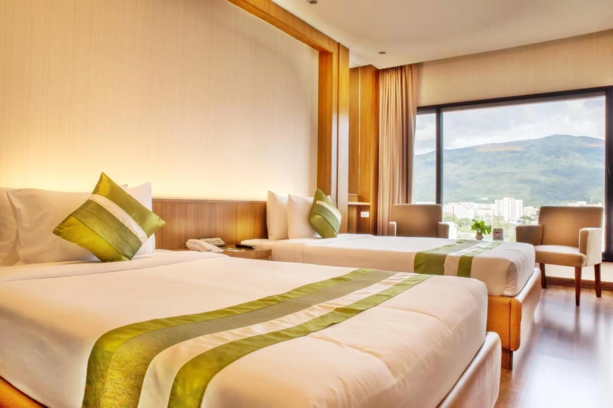 Bed in Chiangmai Grandview Hotel & Convention Center