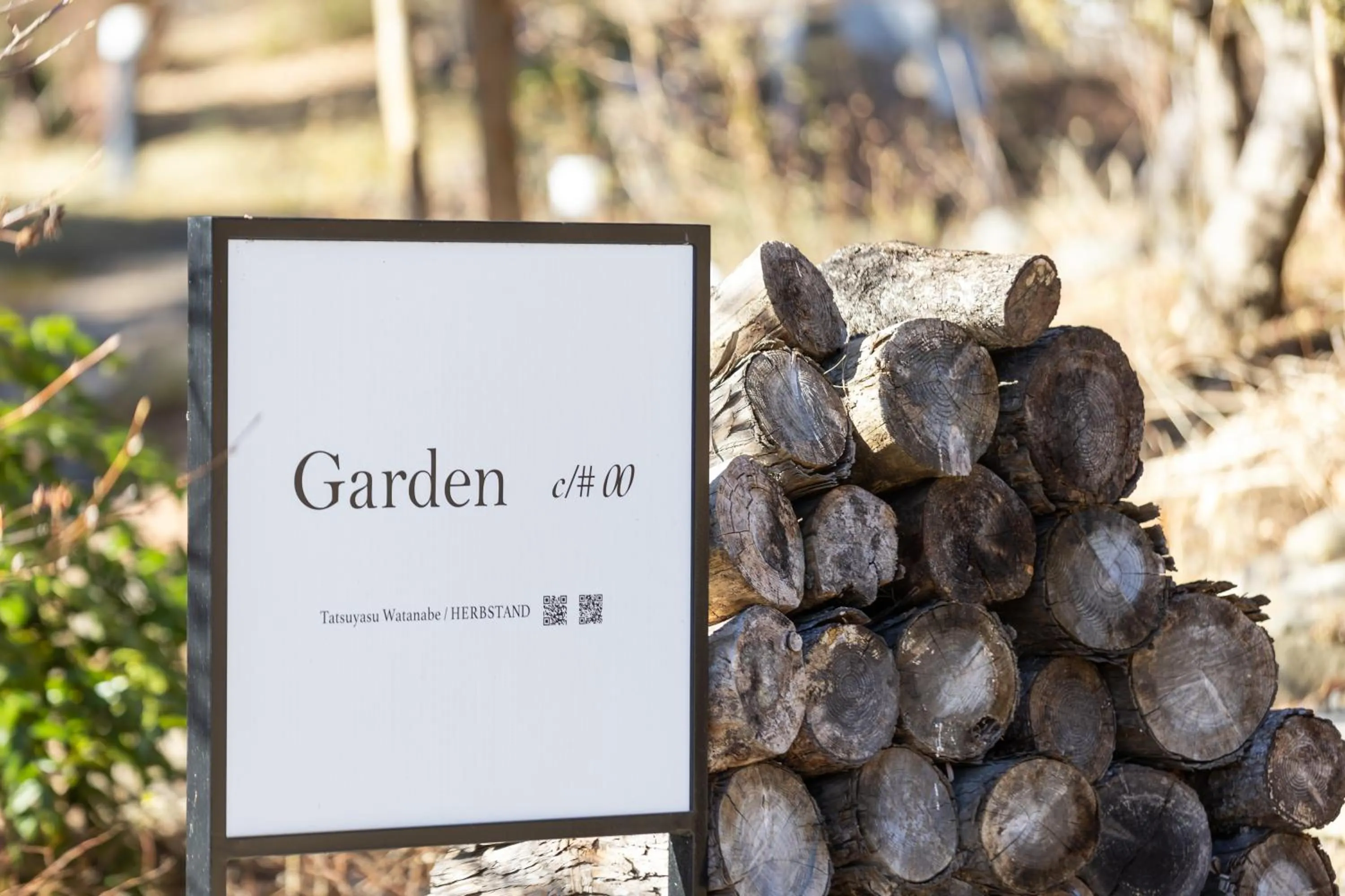 Logo/Certificate/Sign in Kawaguchiko Country Cottage Ban