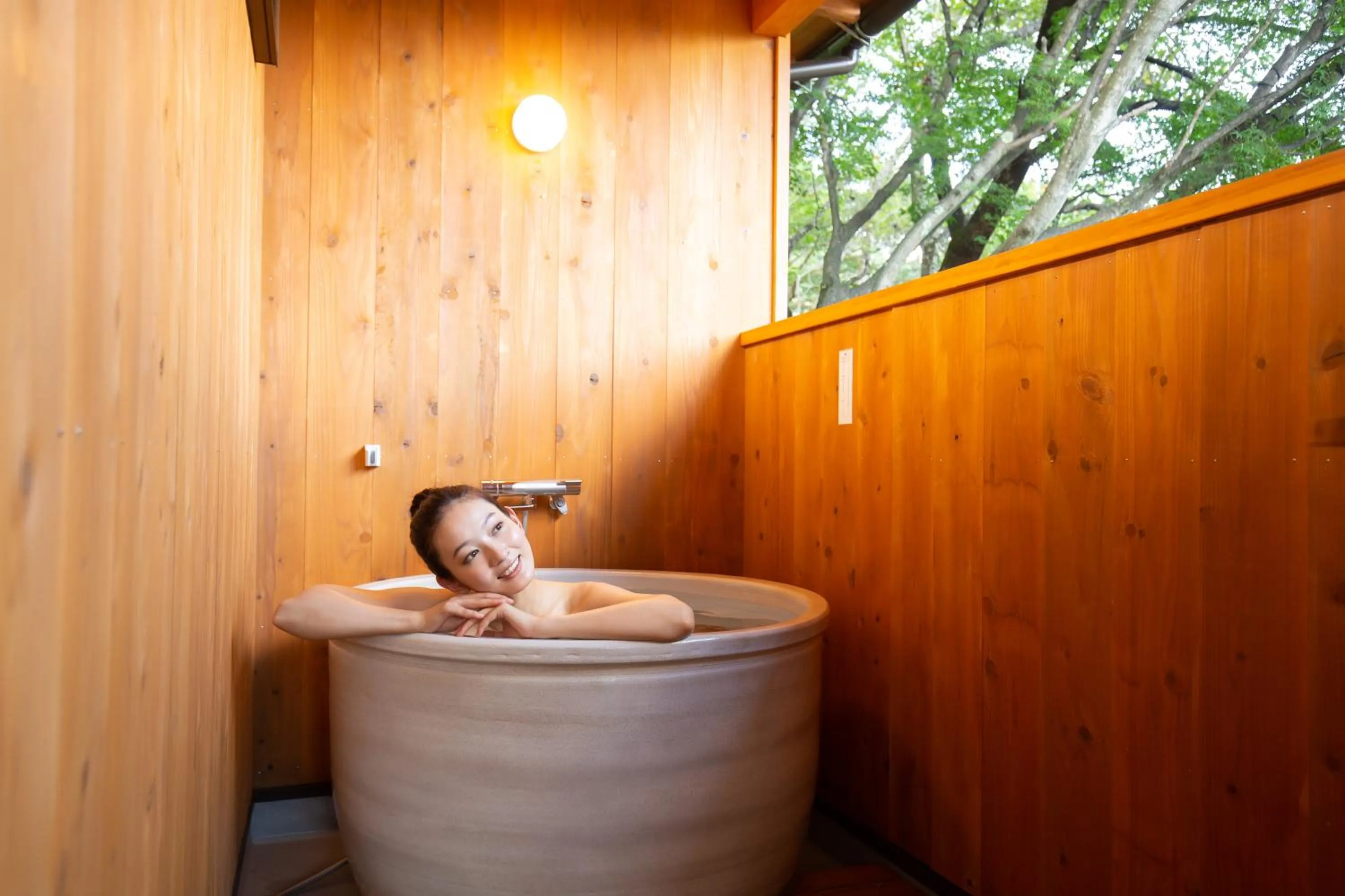 People in Kawaguchiko Country Cottage Ban