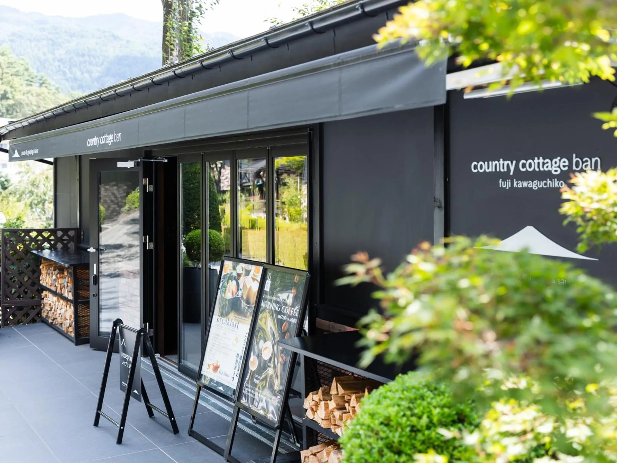 Day in Kawaguchiko Country Cottage Ban