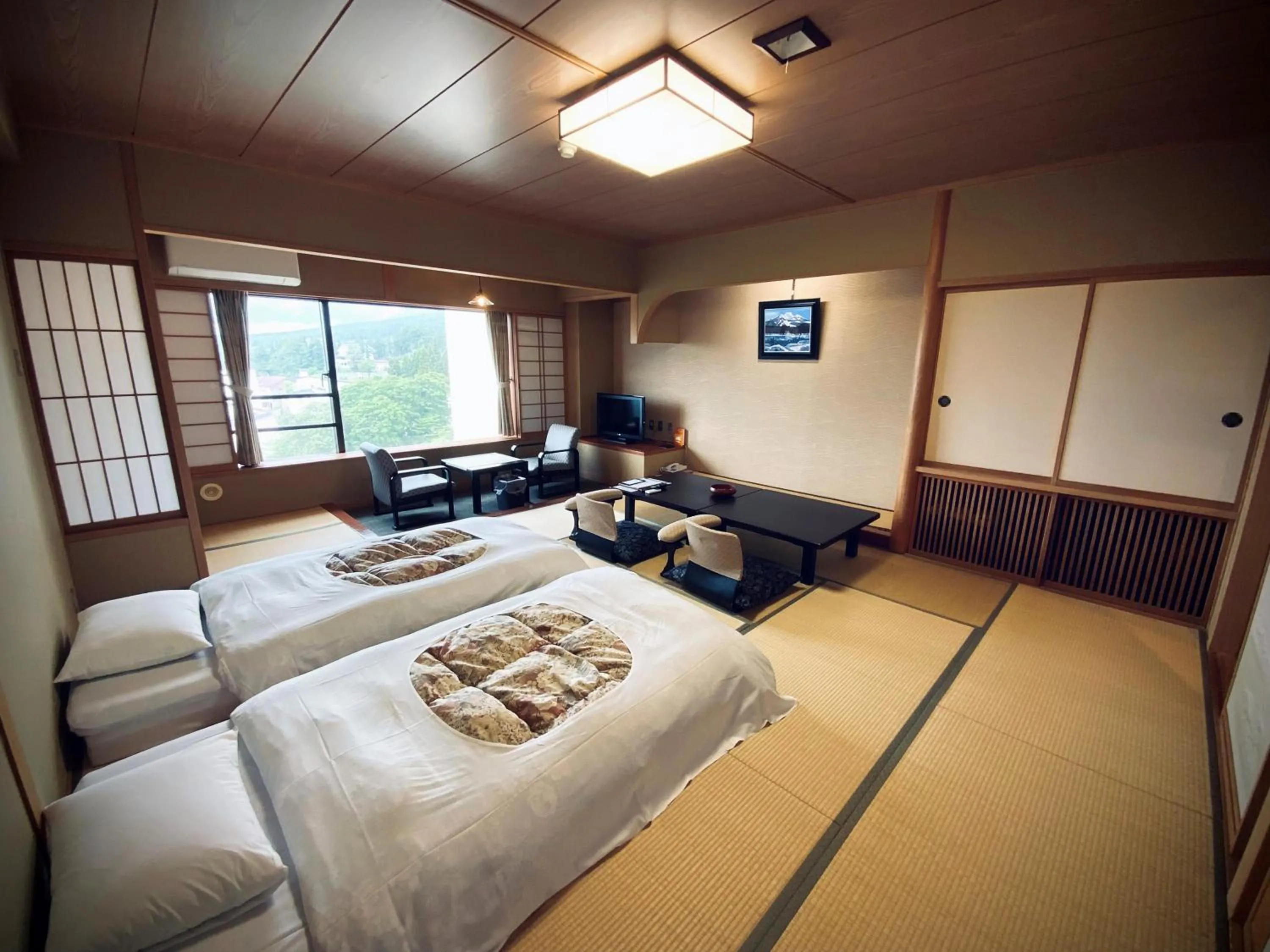 Photo of the whole room, Bed in Hotel Taiko