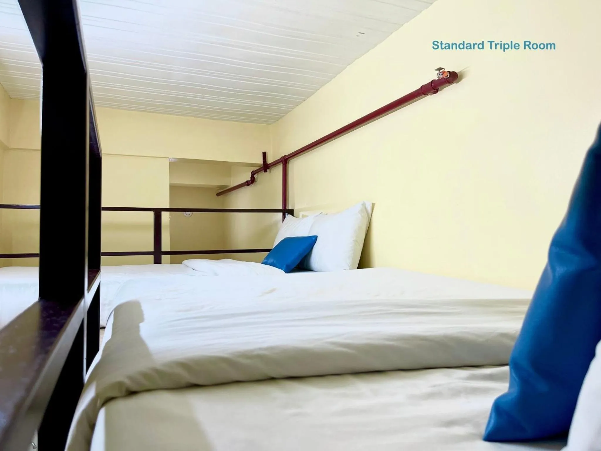 Photo of the whole room, Bed in airobedz MANILA - A Value Hotel