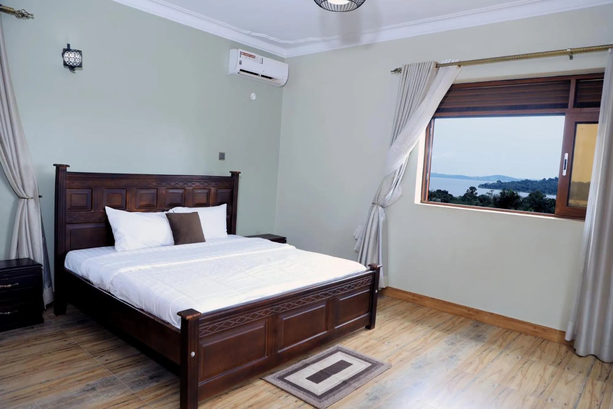 Bed in Munyonyo Heights Apartments