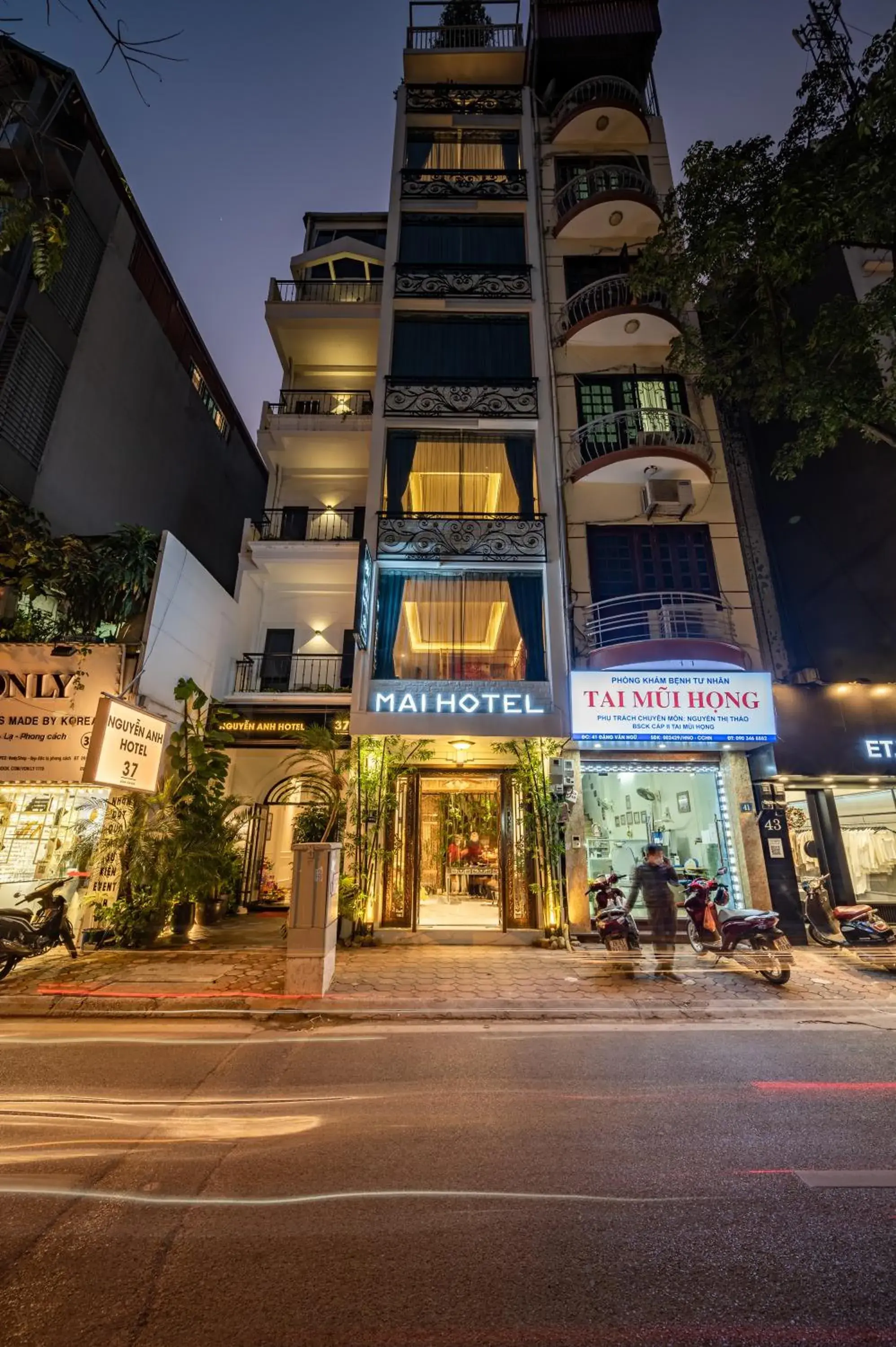 Property building in Mai Hotel Property building in Mai Hotel