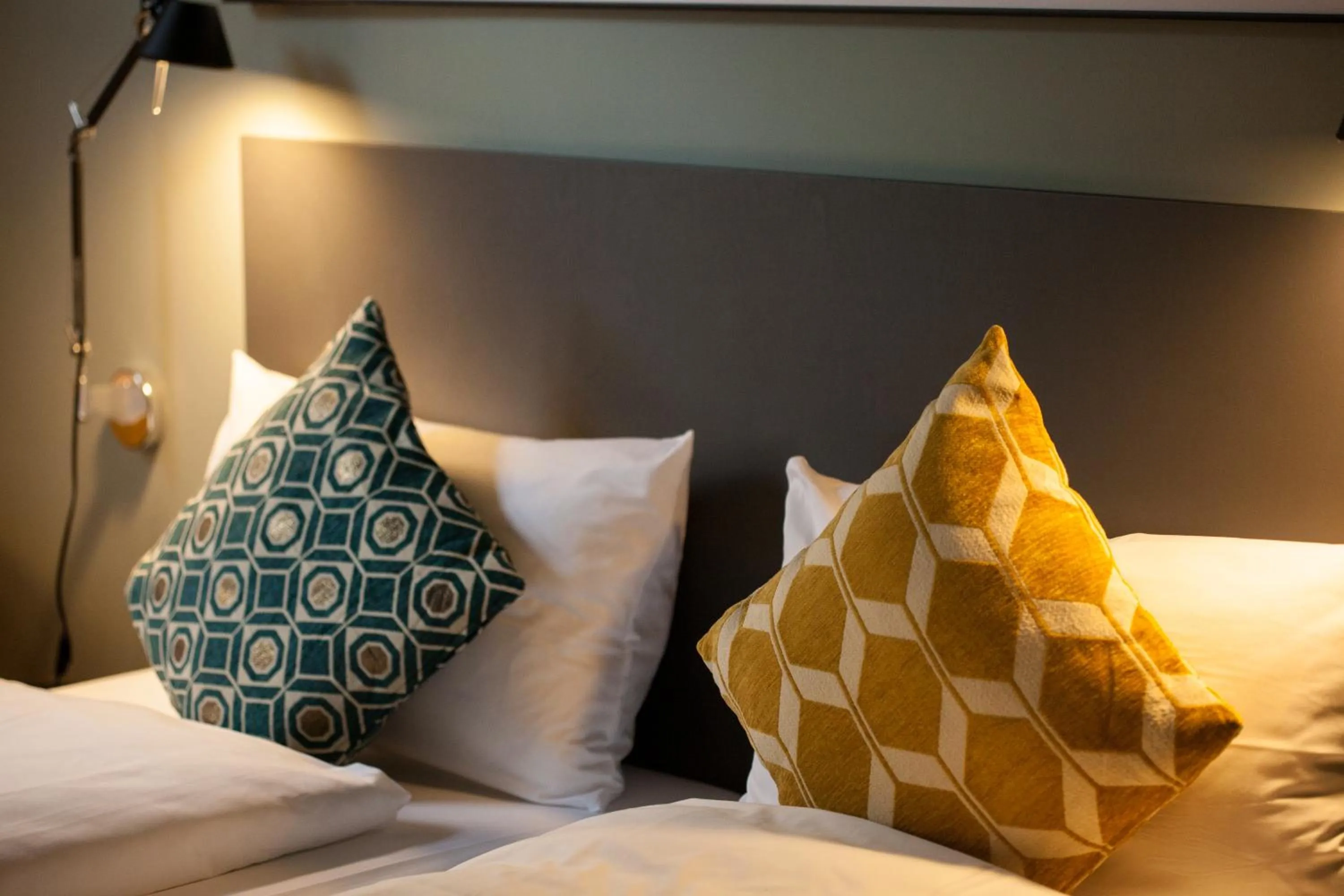 Bed in Storyhotel Bergischer Hof Königswinter