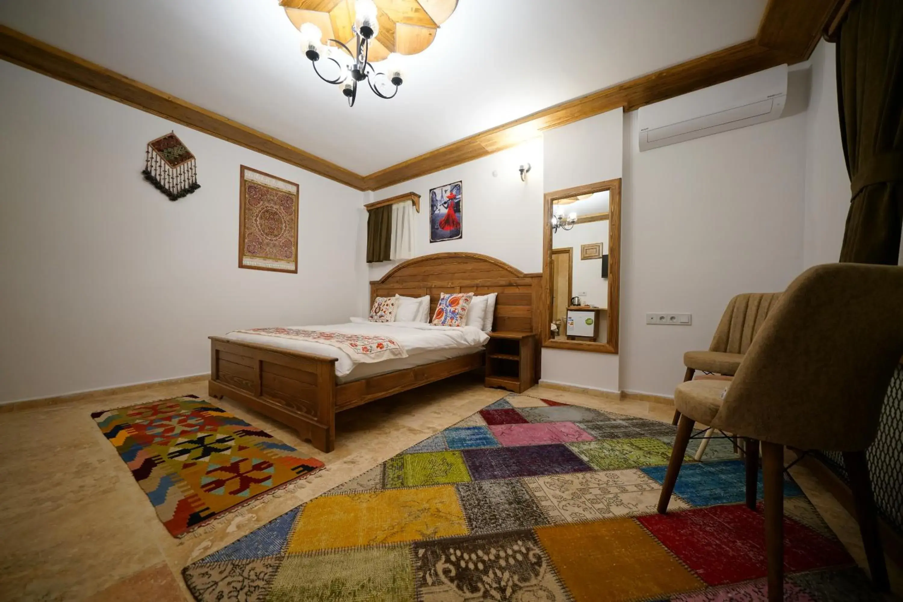 Triple Room with Garden View in Pashahan Hotel Triple Room with Garden View in Pashahan Hotel