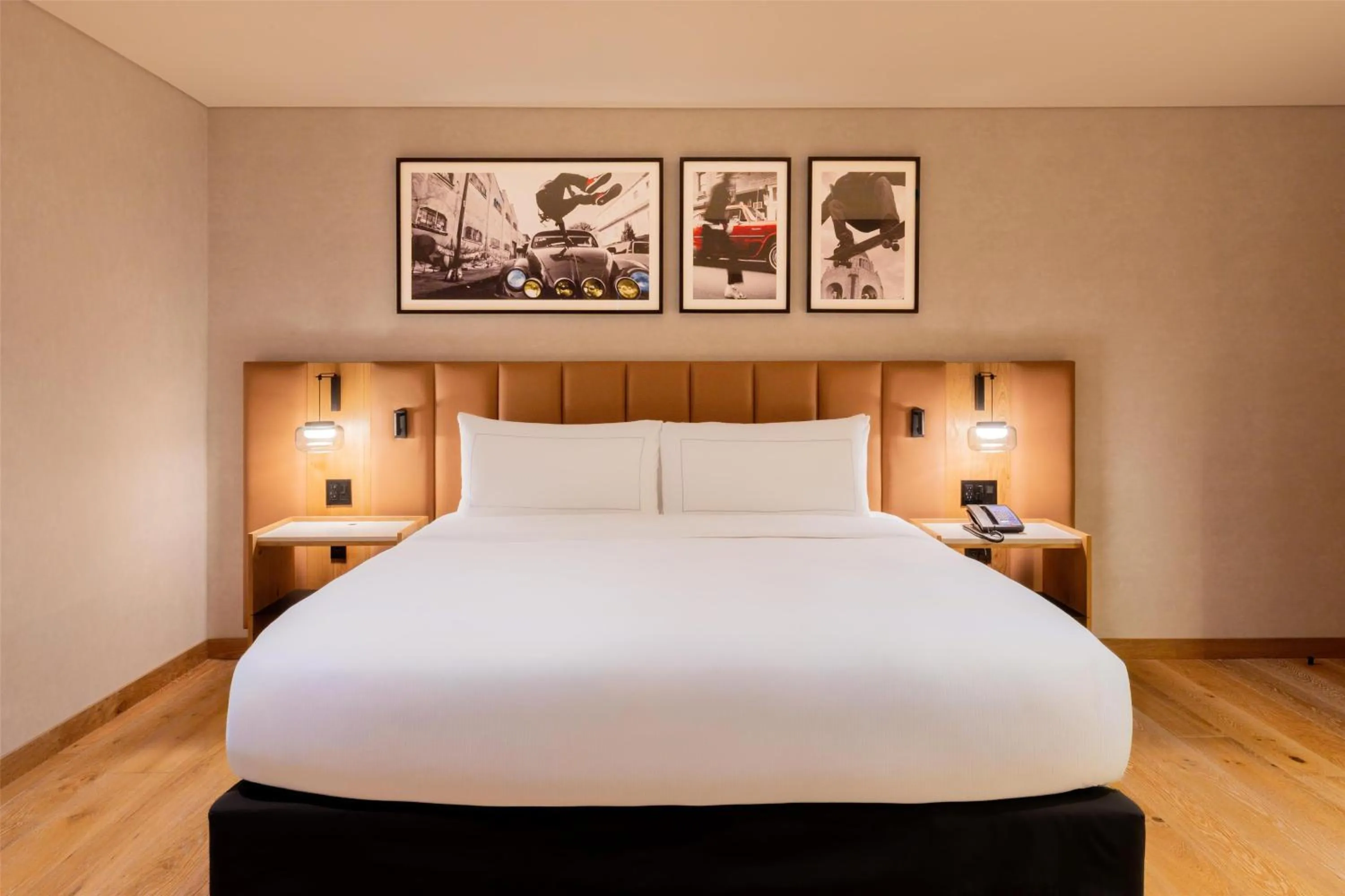 Bed in Hilton Mexico City Reforma