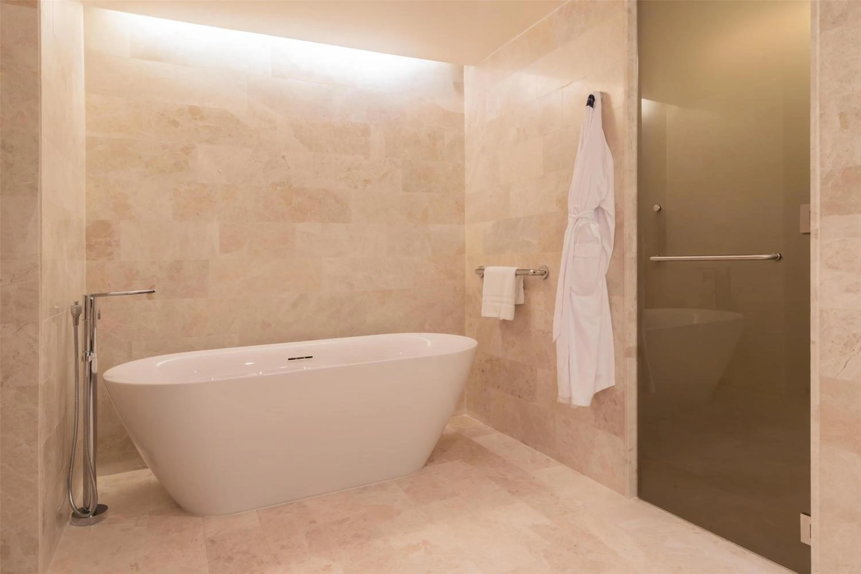 Bathroom in Hilton Mexico City Reforma