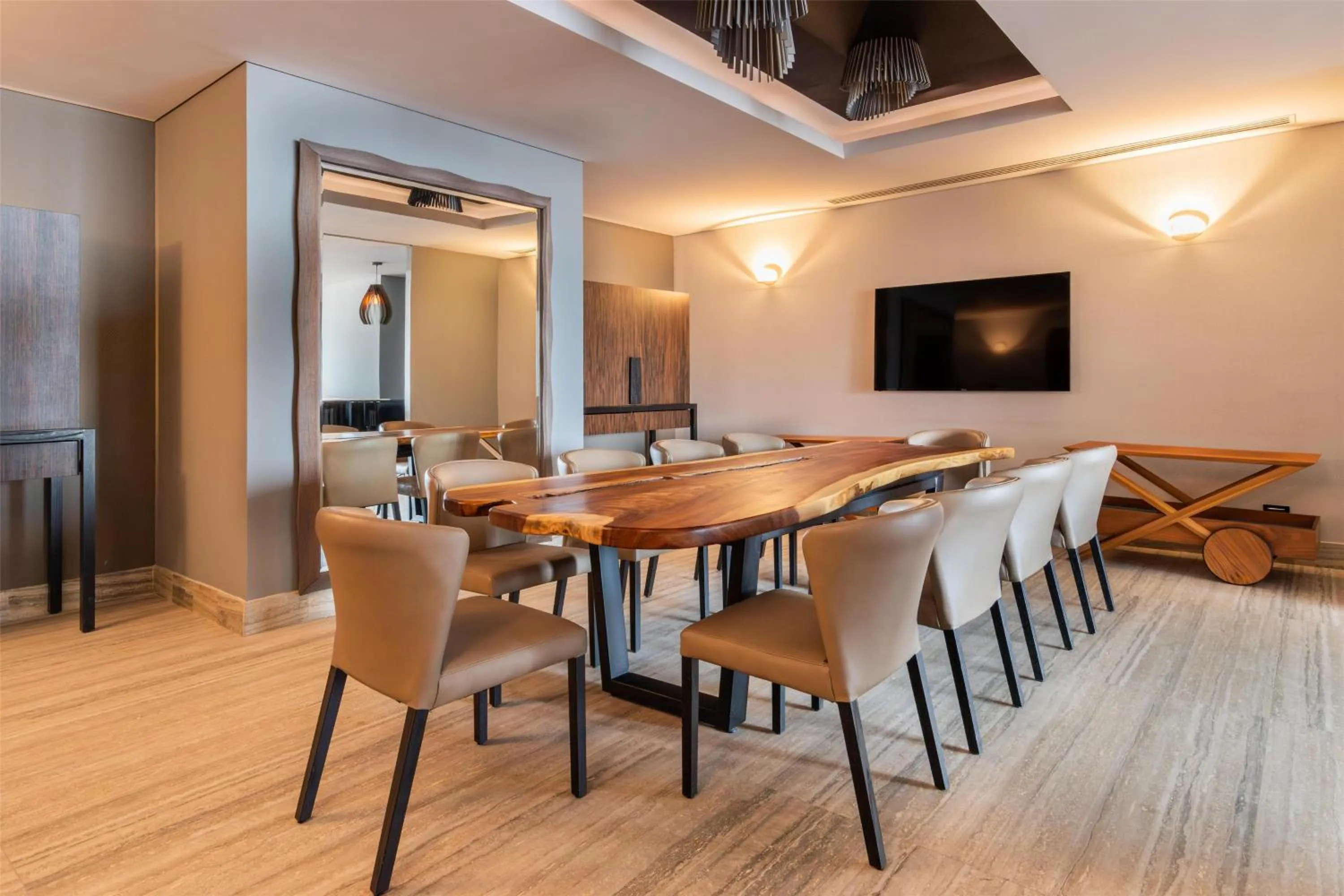 Living room in Hilton Mexico City Reforma