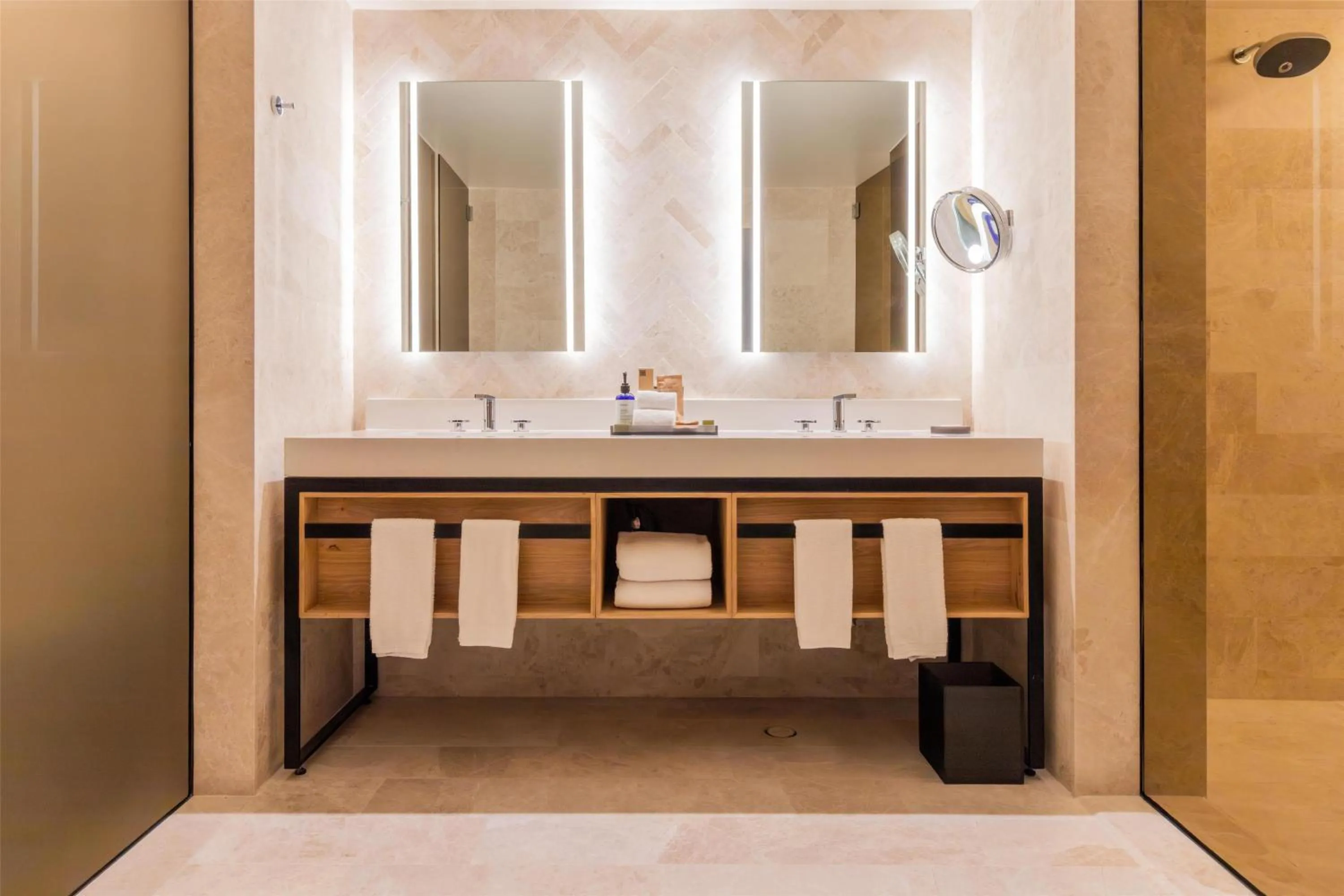 Bathroom in Hilton Mexico City Reforma