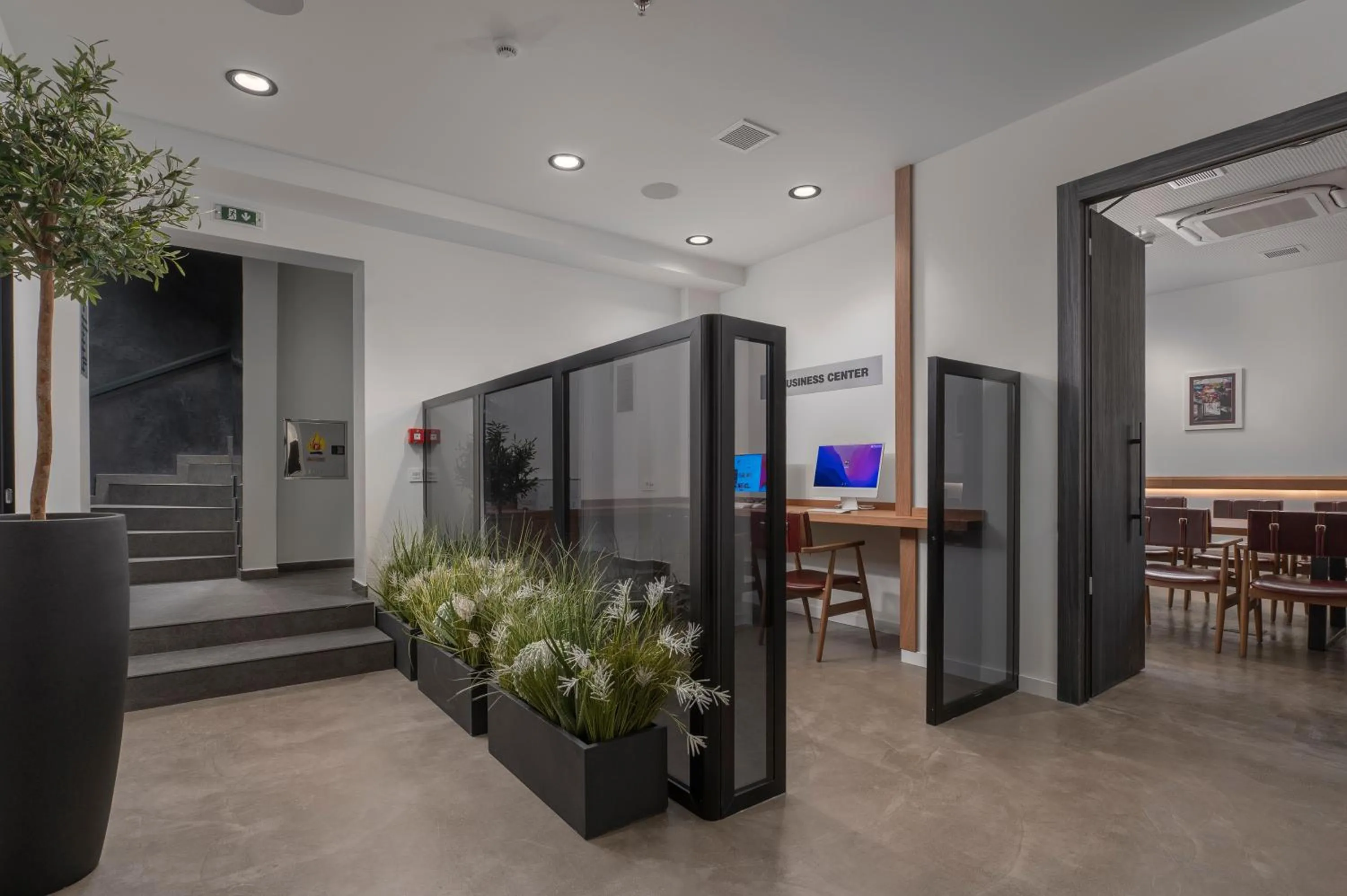 Business facilities in No 15 Ermou Hotel