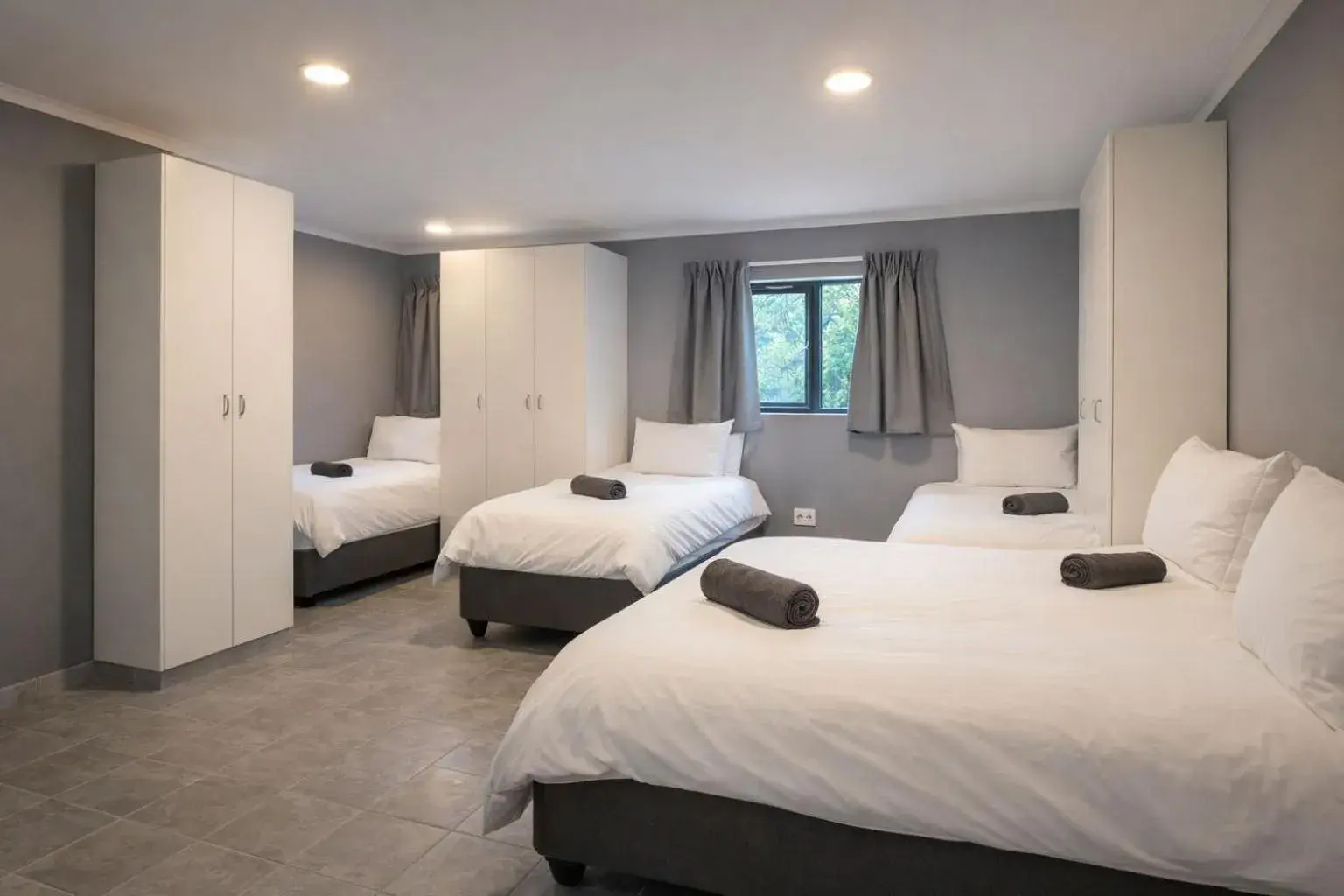 Inn & Out Sandton Inn & Out Sandton