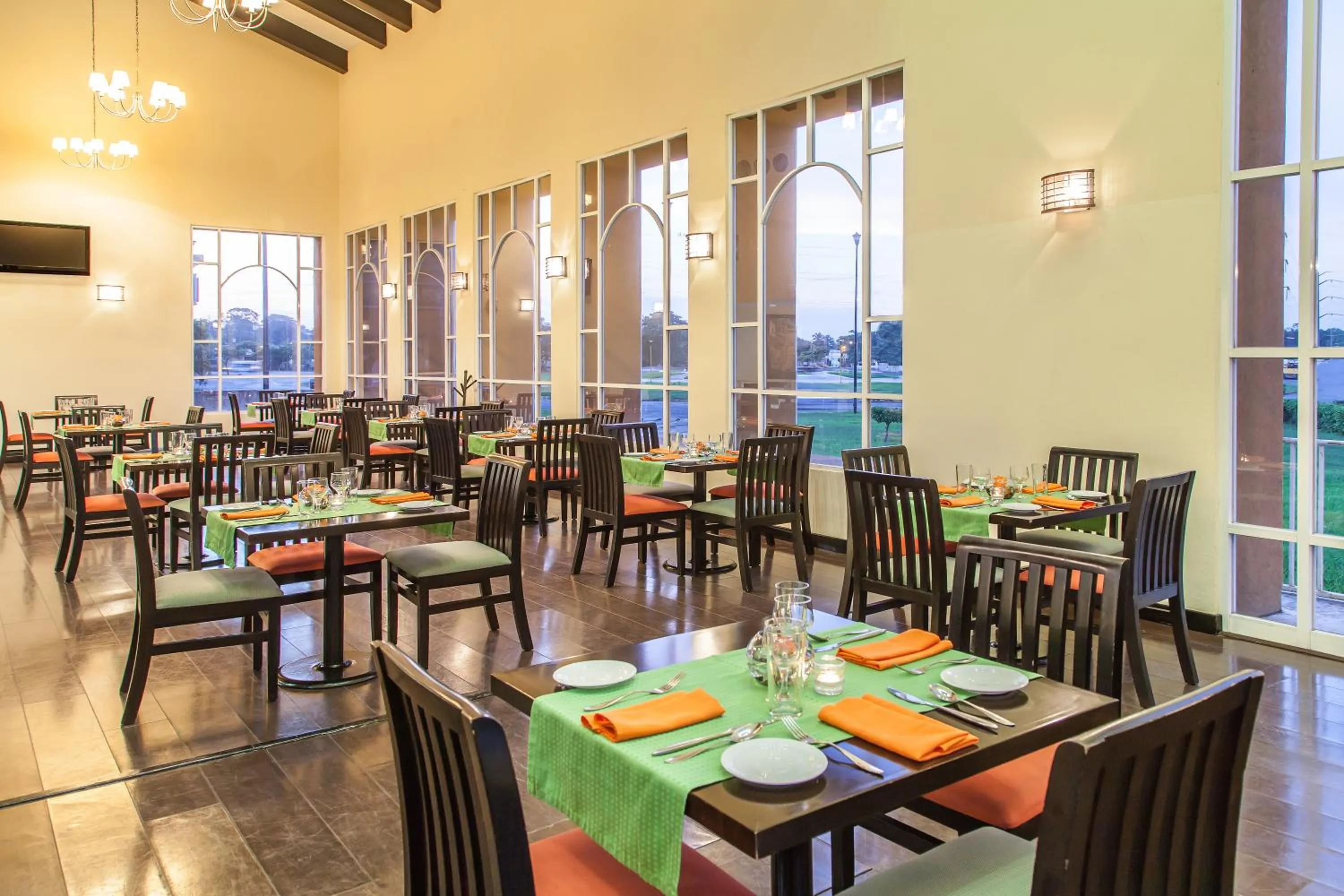 Restaurant/places to eat in Baymont by Wyndham Lazaro Cardenas