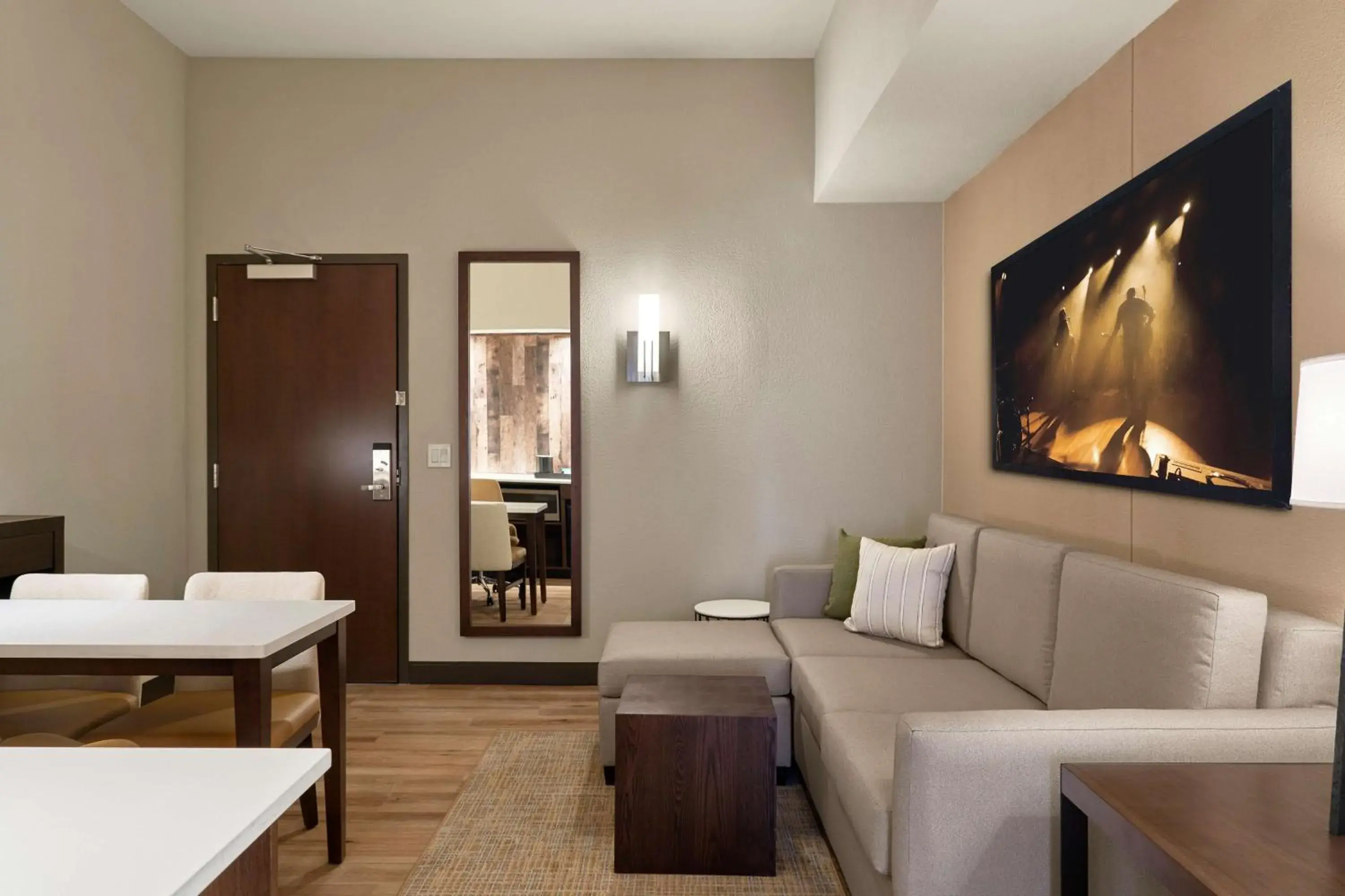 Two-Room King Suite with City View in Embassy Suites by Hilton Nashville Downtown Two-Room King Suite with City View in Embassy Suites by Hilton Nashville Downtown