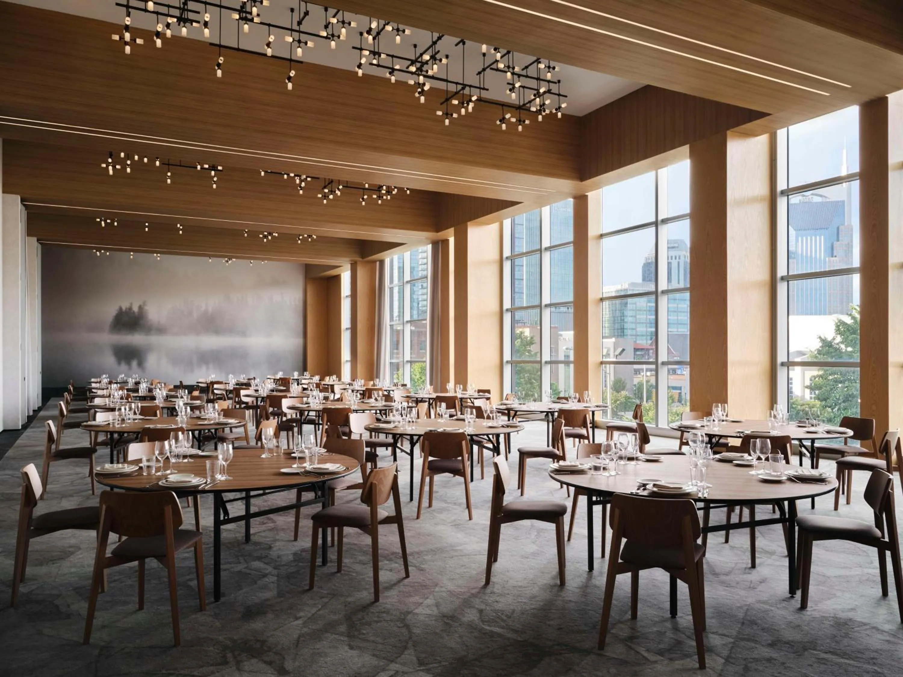 Embassy Suites by Hilton Nashville Downtown