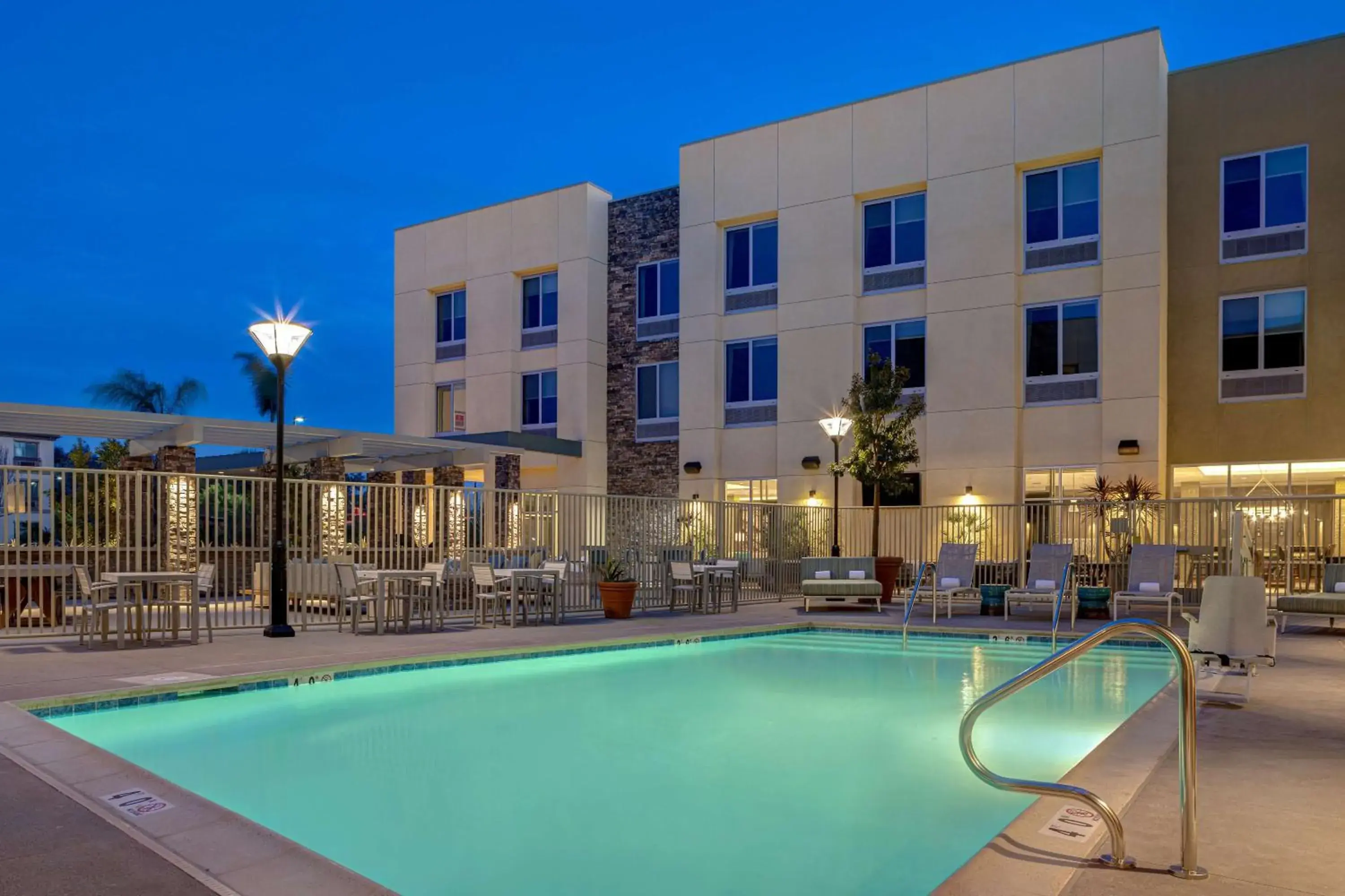 Pool view in Hilton Garden Inn Temecula Pool view in Hilton Garden Inn Temecula