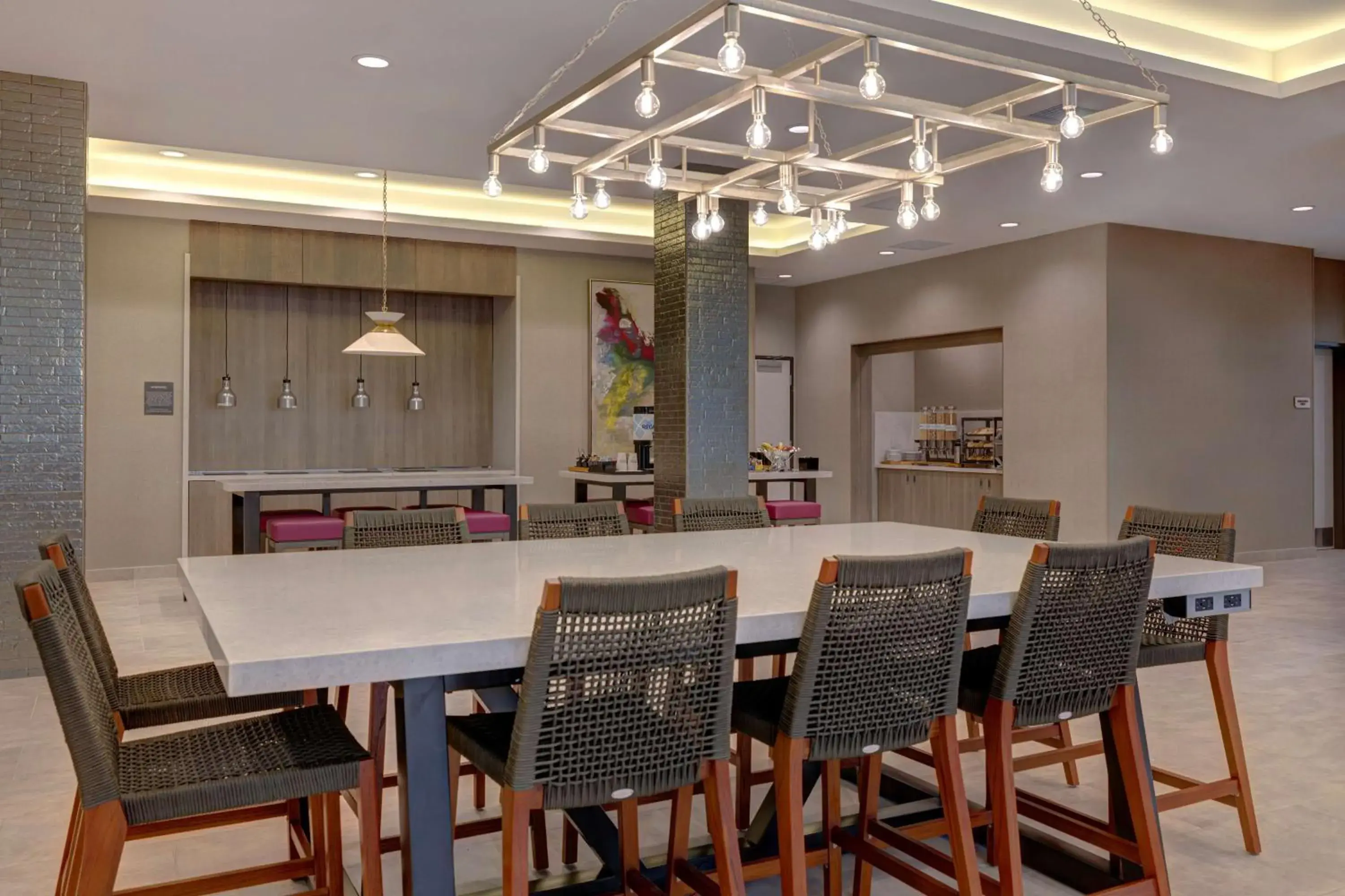 Restaurant/places to eat in Hilton Garden Inn Temecula Restaurant/places to eat in Hilton Garden Inn Temecula