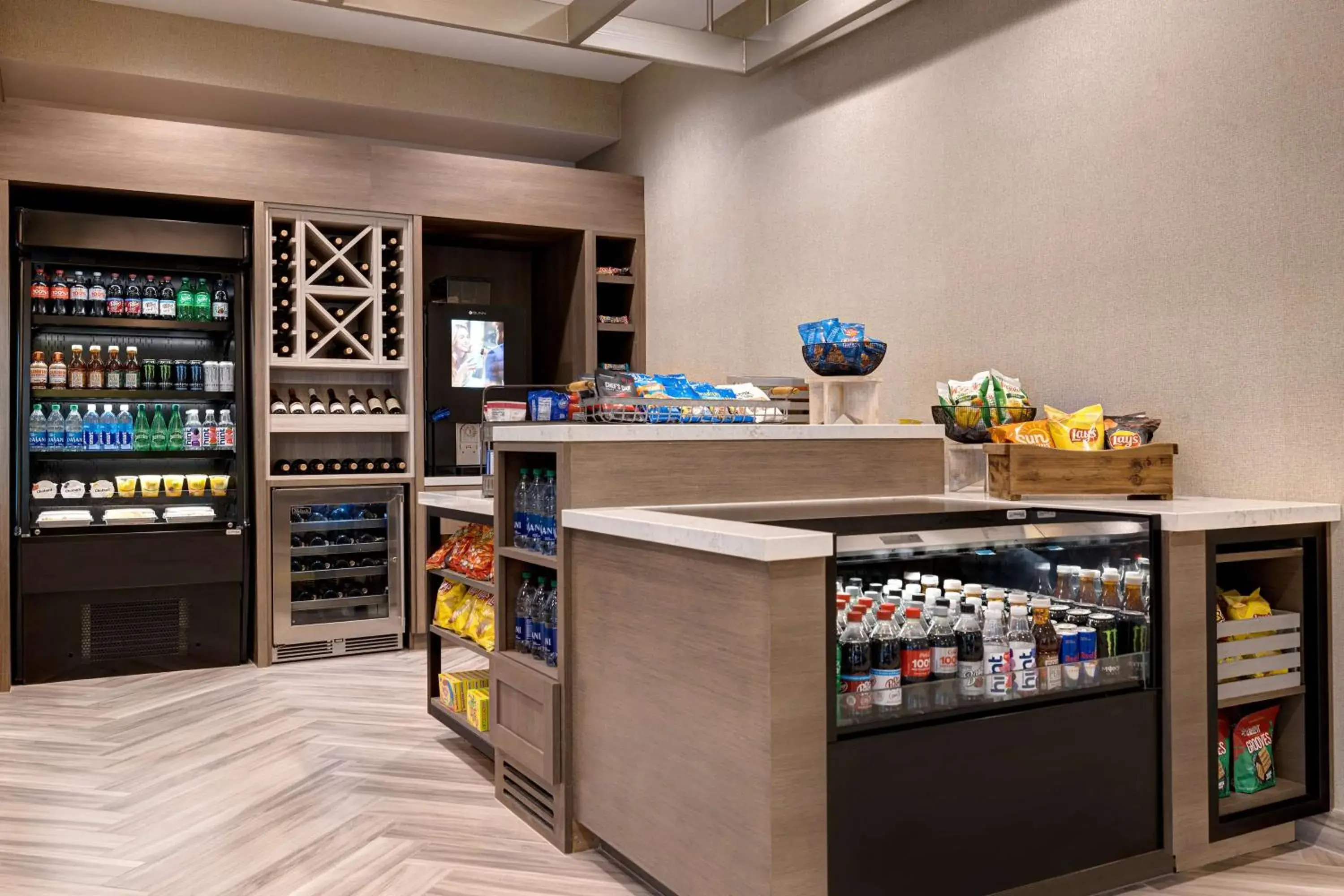 Restaurant/places to eat in Hilton Garden Inn Temecula Restaurant/places to eat in Hilton Garden Inn Temecula