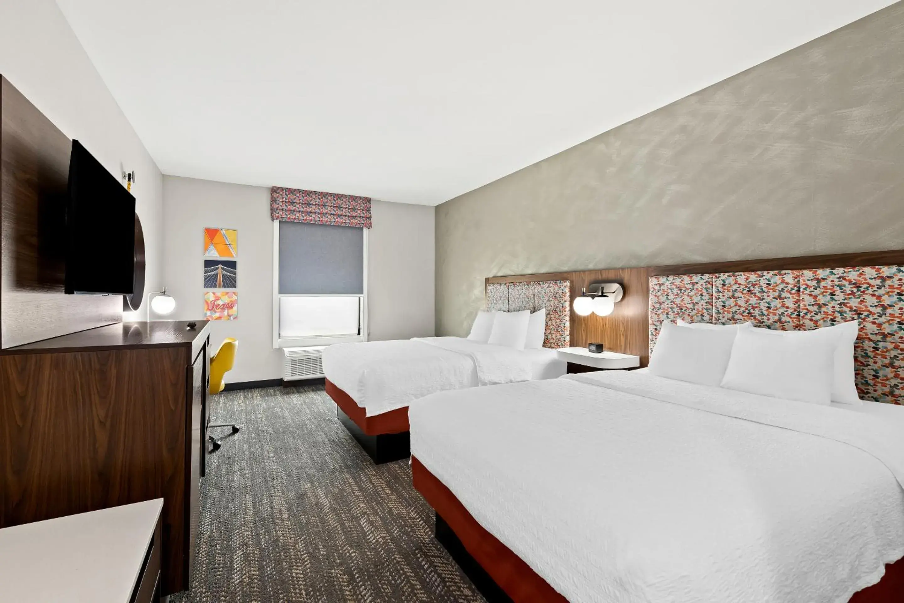 Bedroom, Bed in Hampton Inn Longview Bedroom, Bed in Hampton Inn Longview