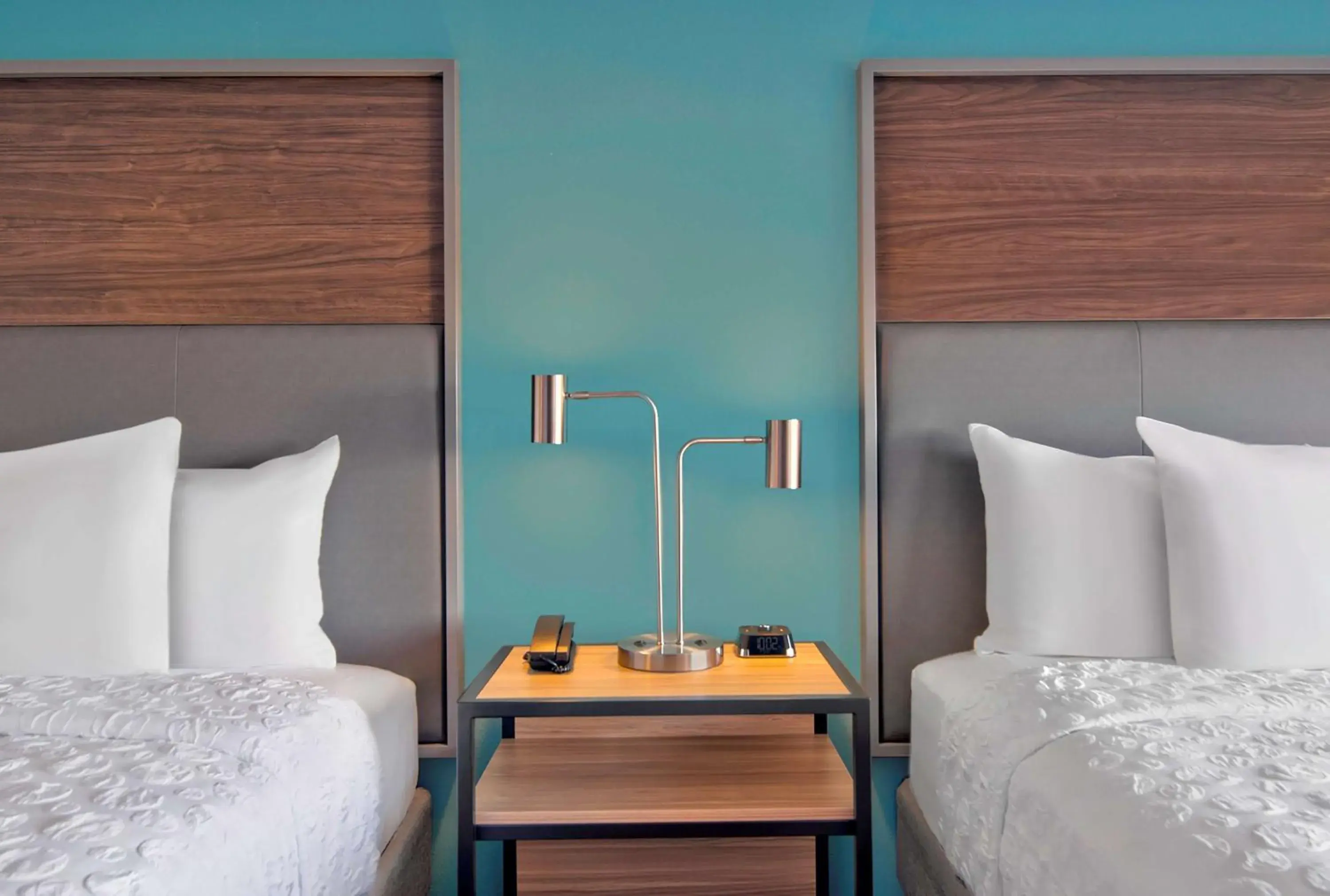 Bed in Tru By Hilton Ashburn One Loudoun, Va Bed in Tru By Hilton Ashburn One Loudoun, Va