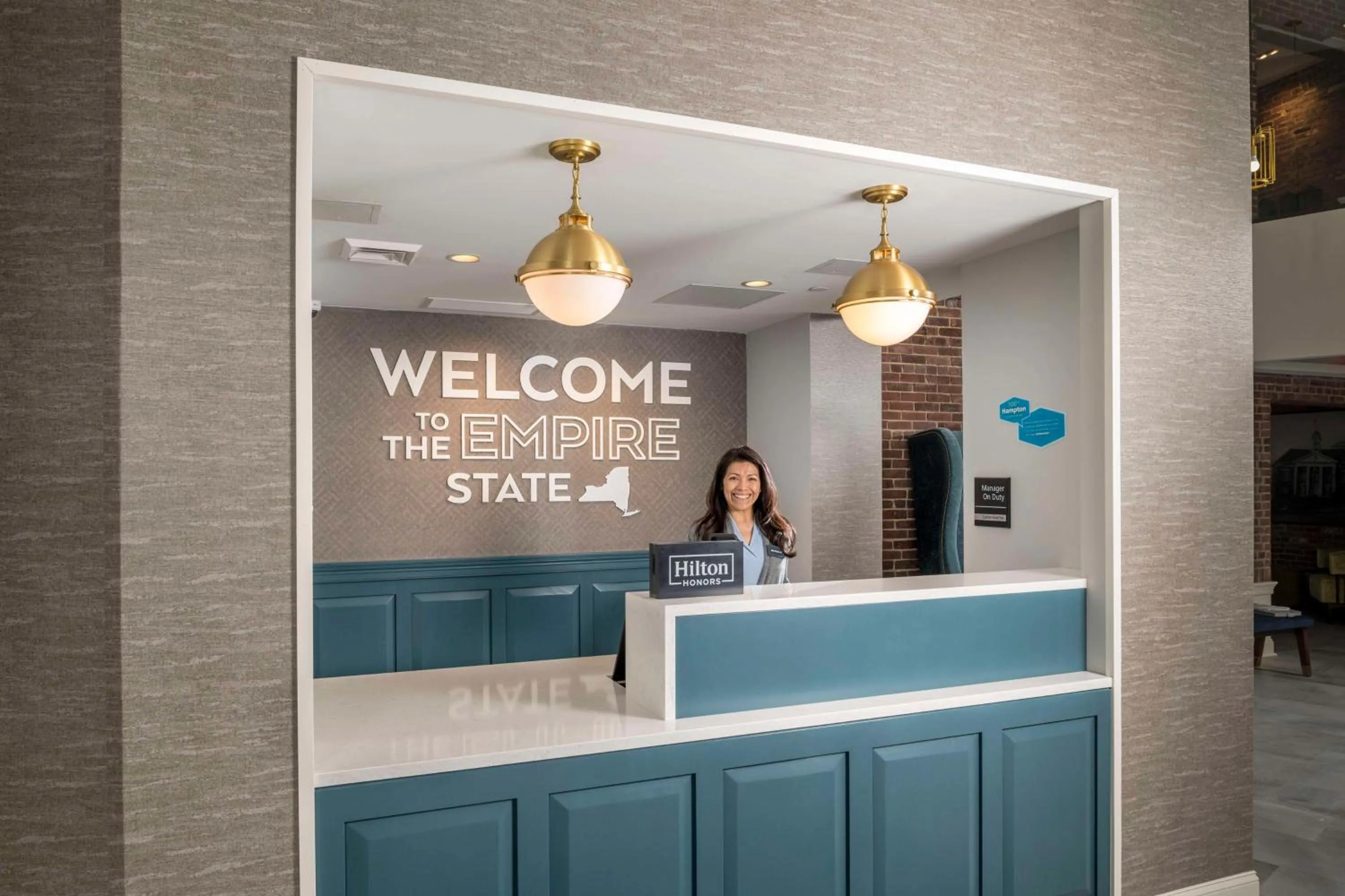 Lobby or reception in Hampton Inn & Suites Huntington Downtown, Ny