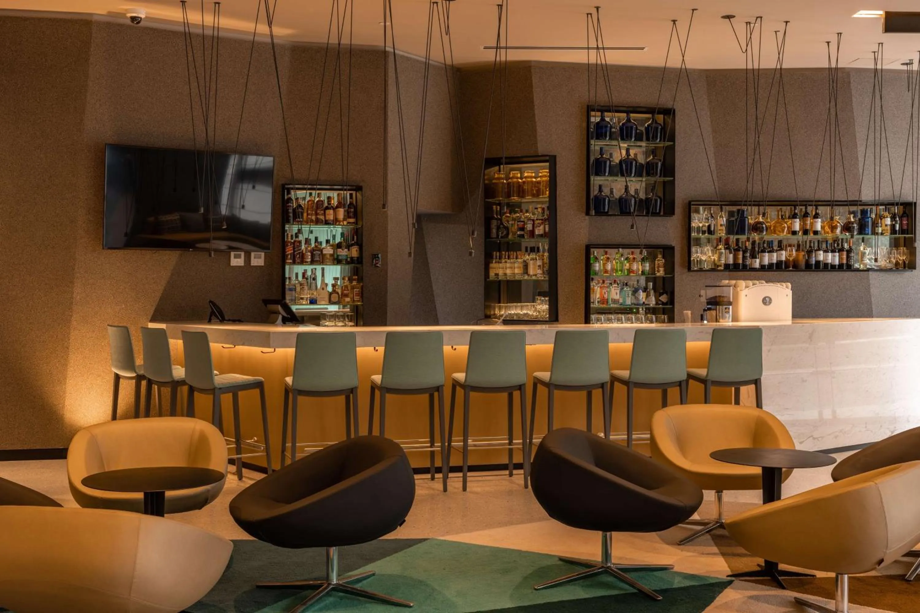 Lounge or bar in Hilton Garden Inn Lima Miraflores