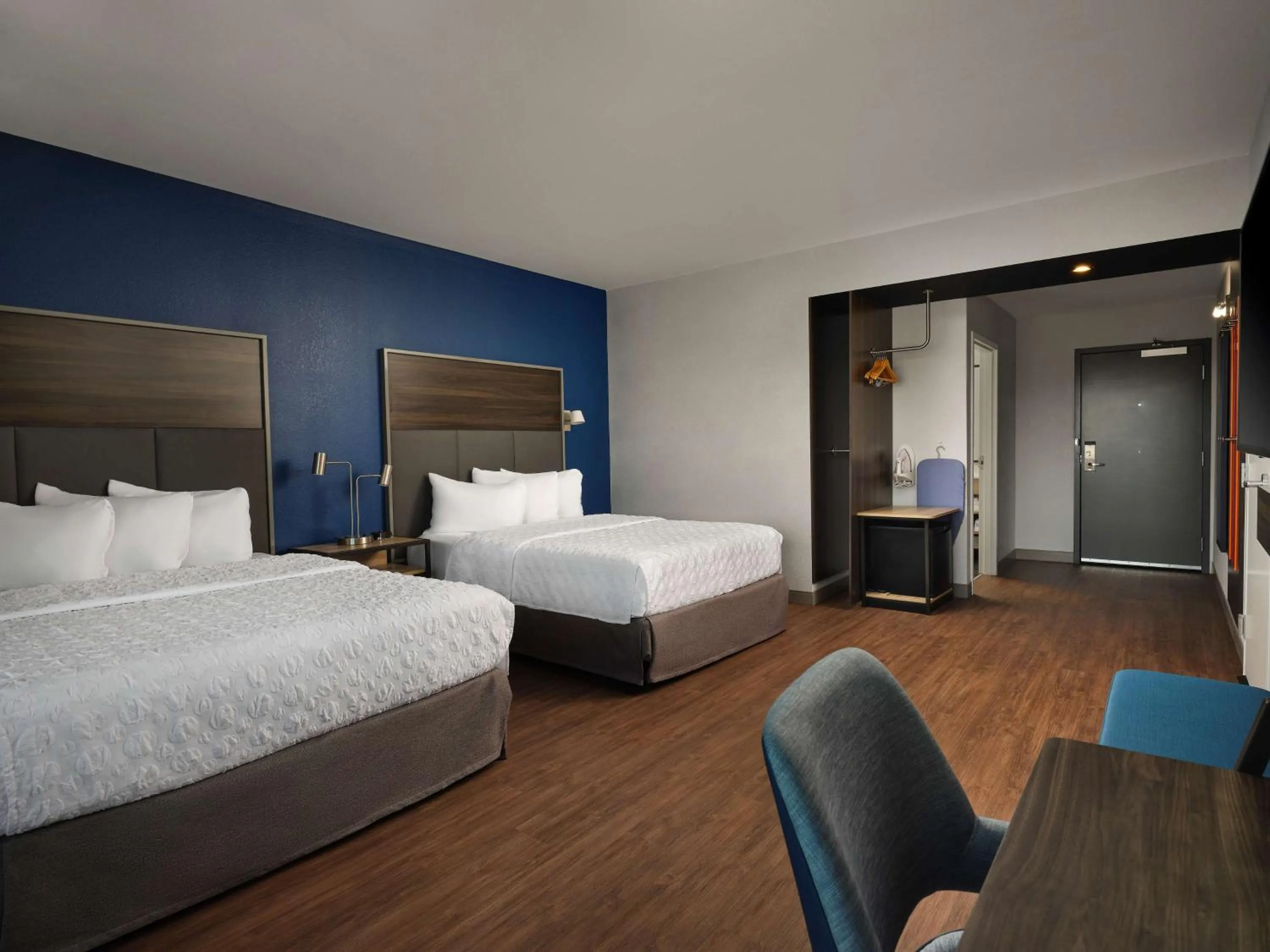 Bed in Tru By Hilton Tupelo, Ms