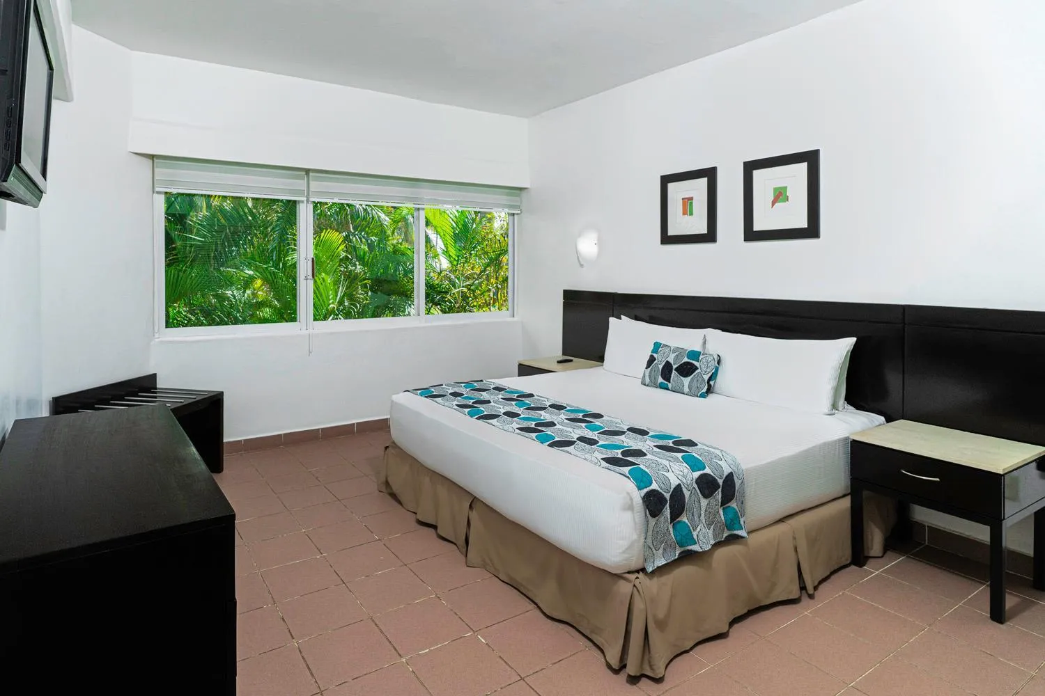 Bed in Krystal Ixtapa All Inclusive