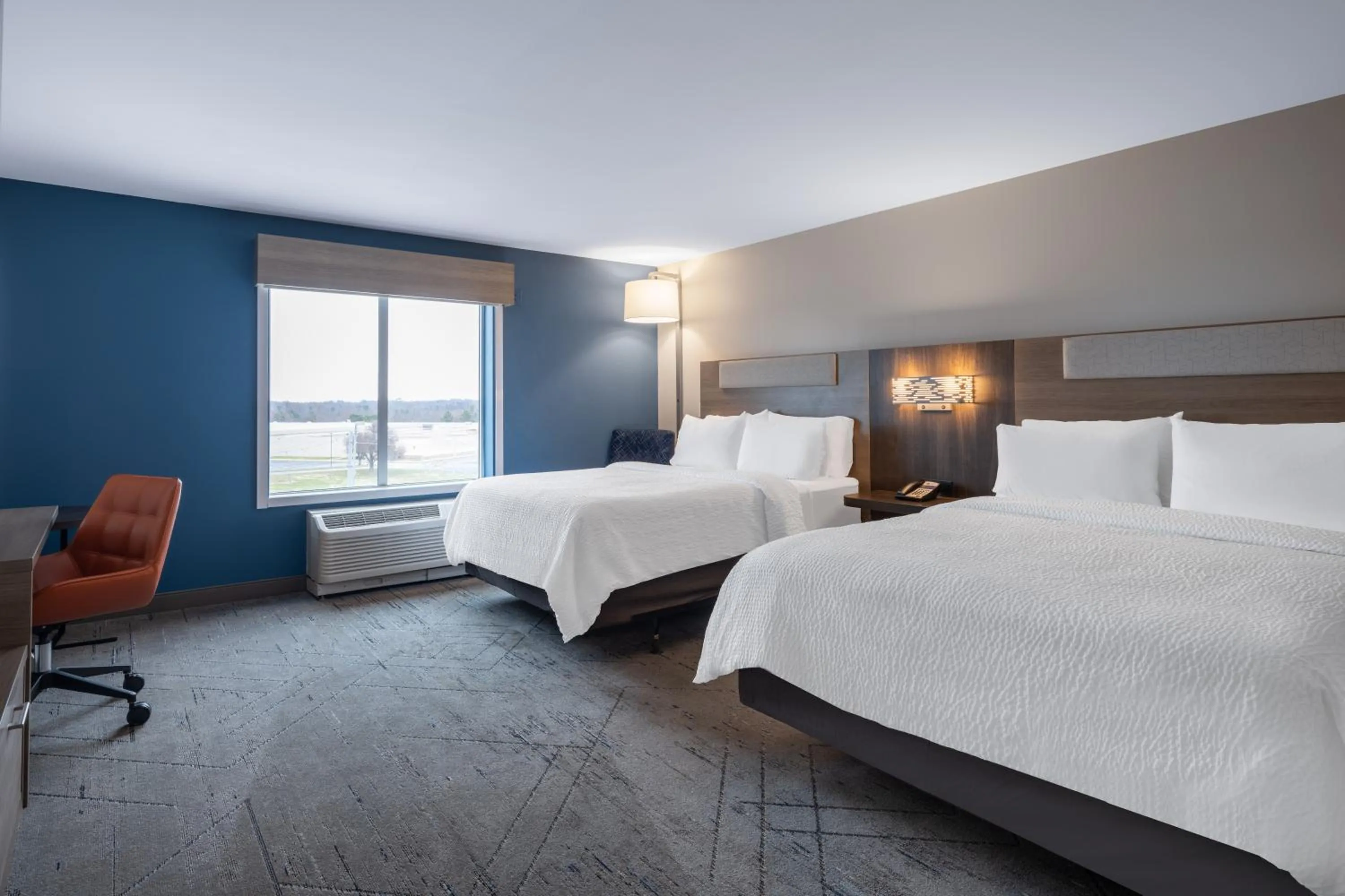 Bed in Holiday Inn Express - Gaffney by IHG