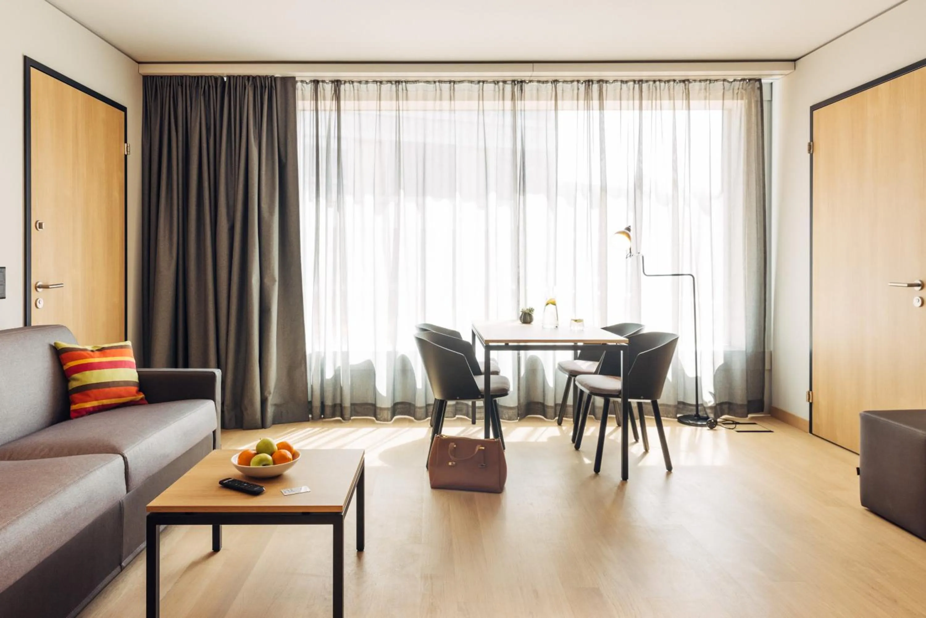 Living room in harry's home Bern-Expo