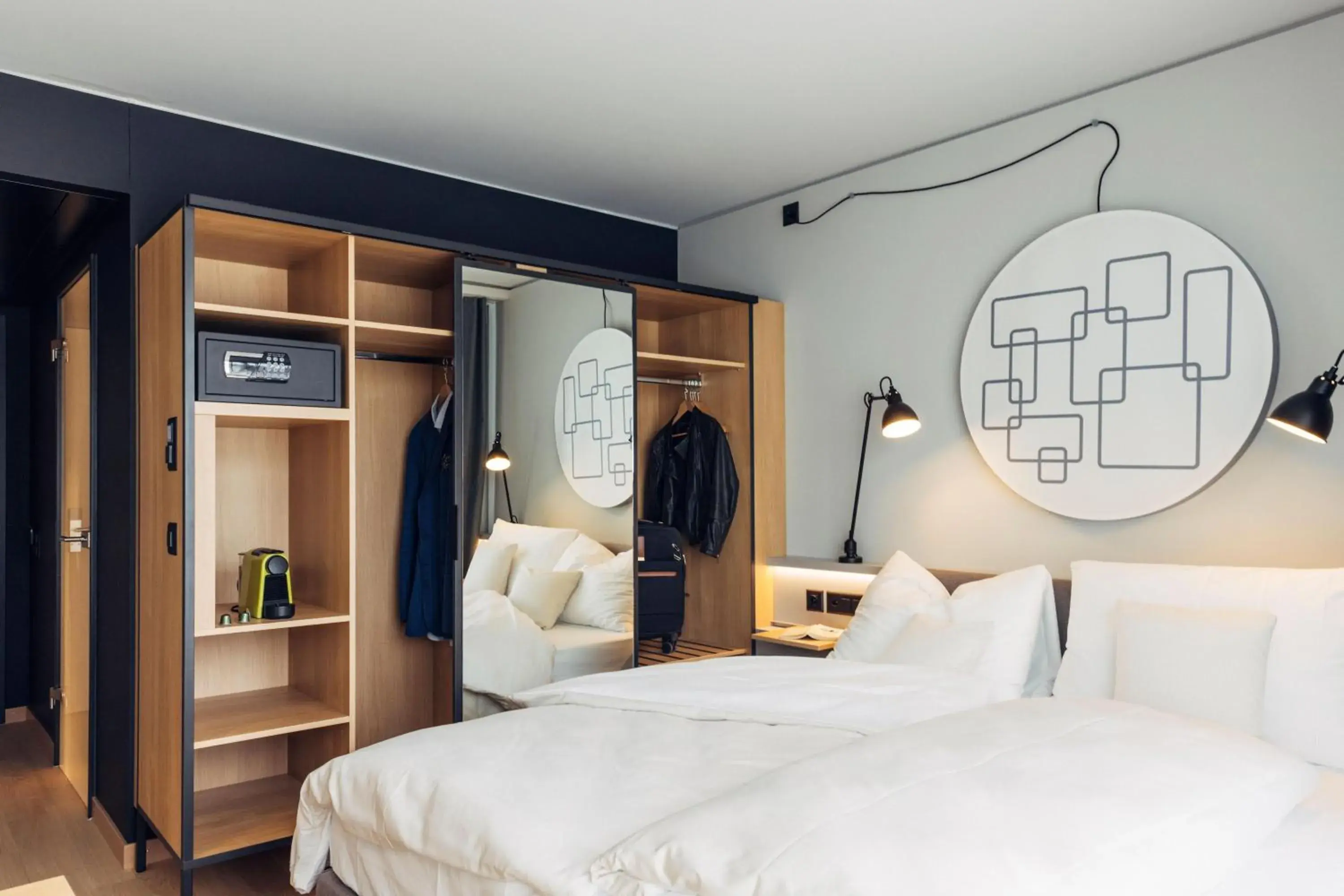 Photo of the whole room, Bed in harry's home Bern-Expo Photo of the whole room, Bed in harry's home Bern-Expo