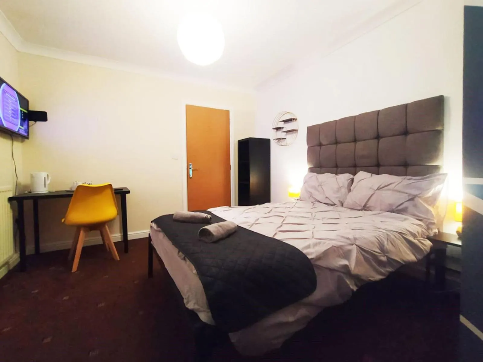 Bedroom, Bed in Bankwell Guest House