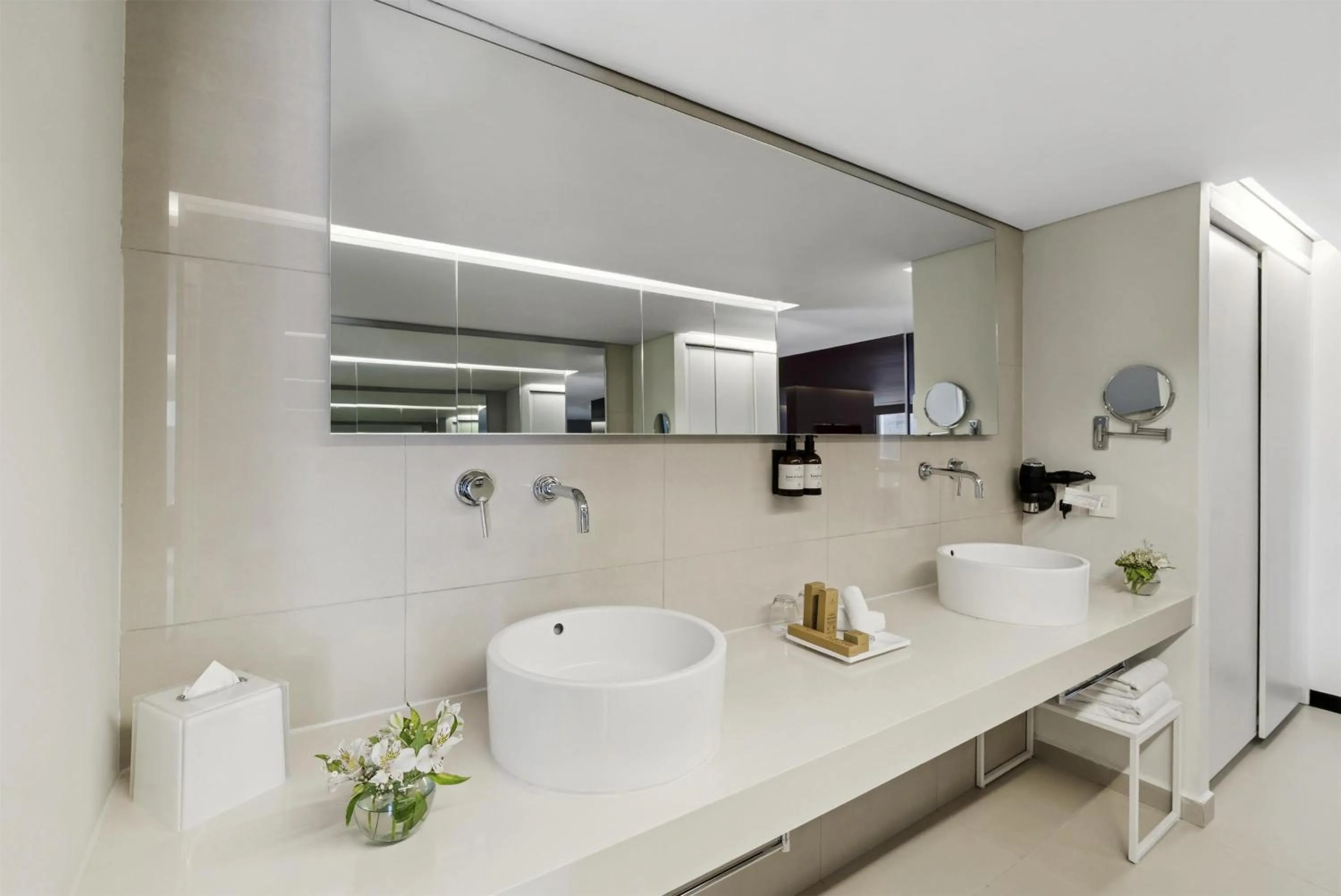 Bedroom in NH Collection Mexico City Reforma