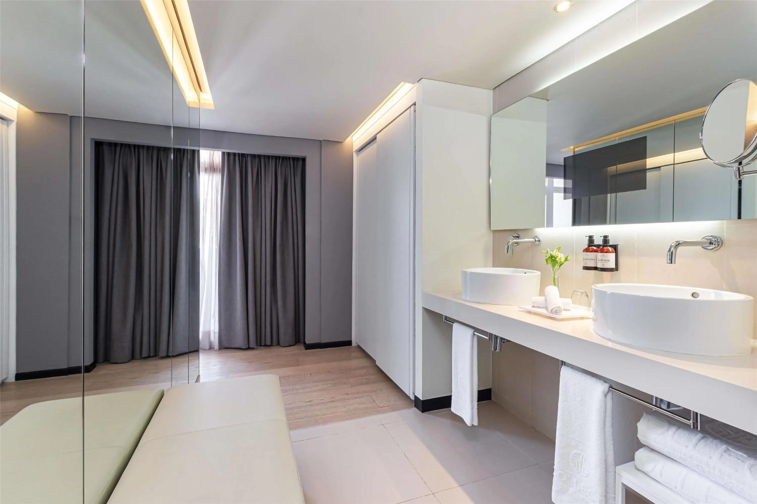 Bathroom in NH Collection Mexico City Reforma